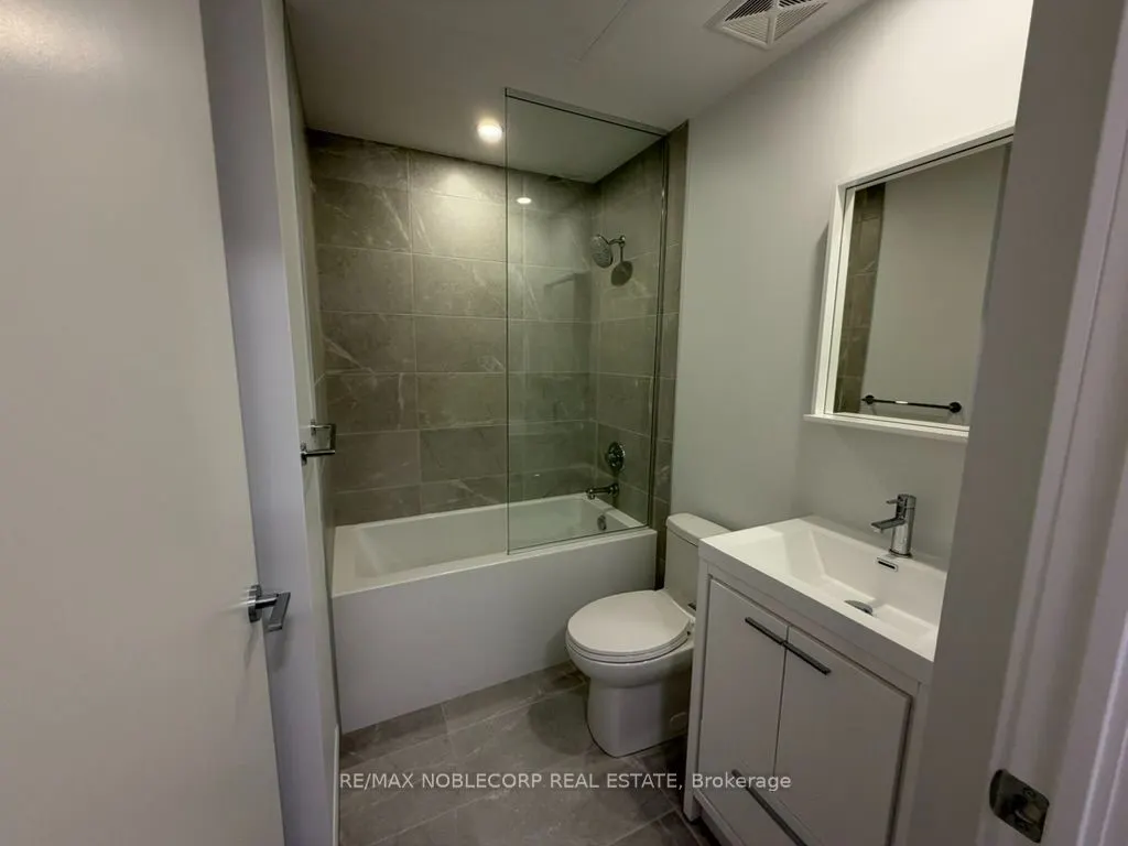 5 Meadowdale Road #2112