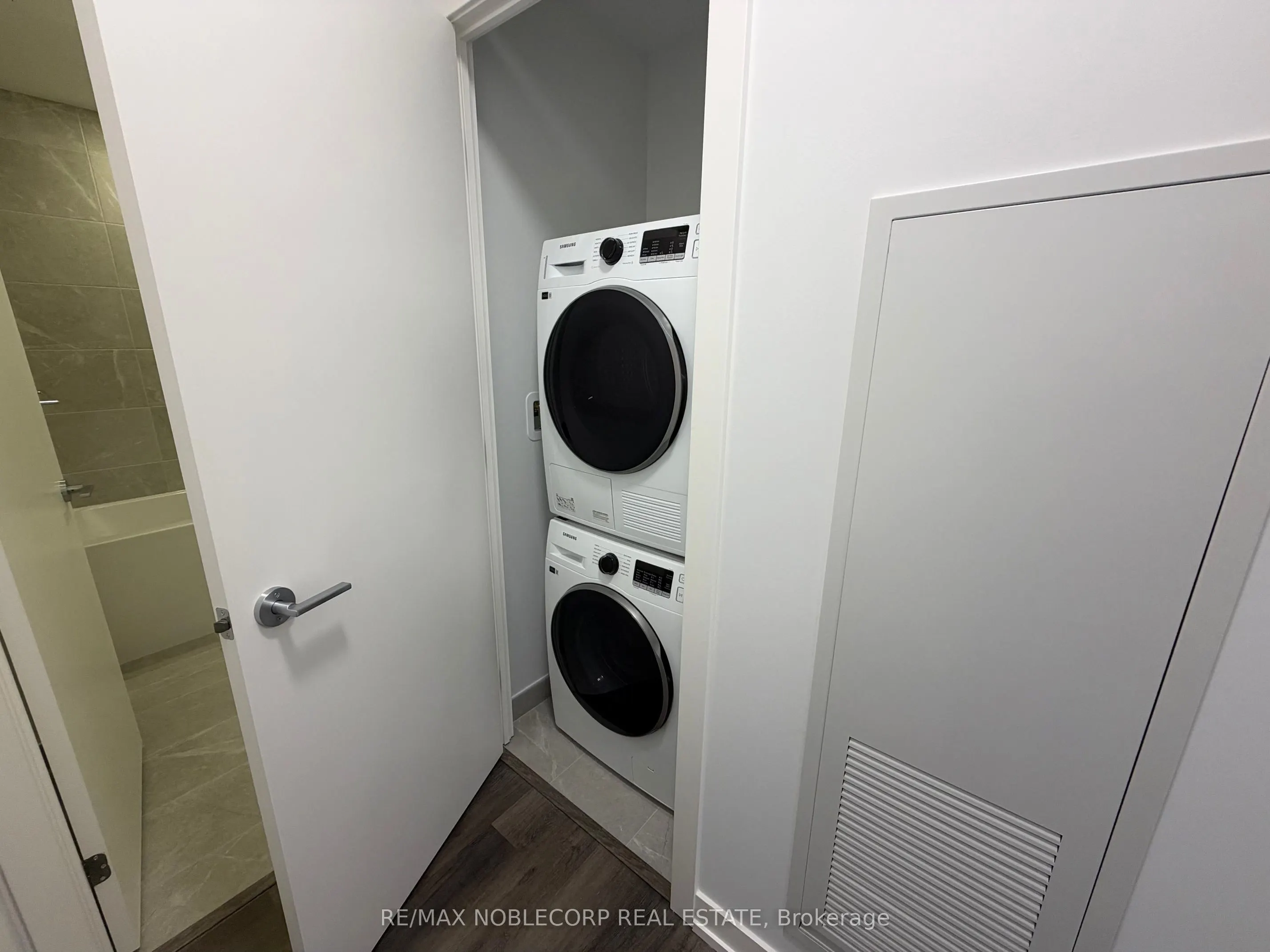 5 Meadowdale Road #2112