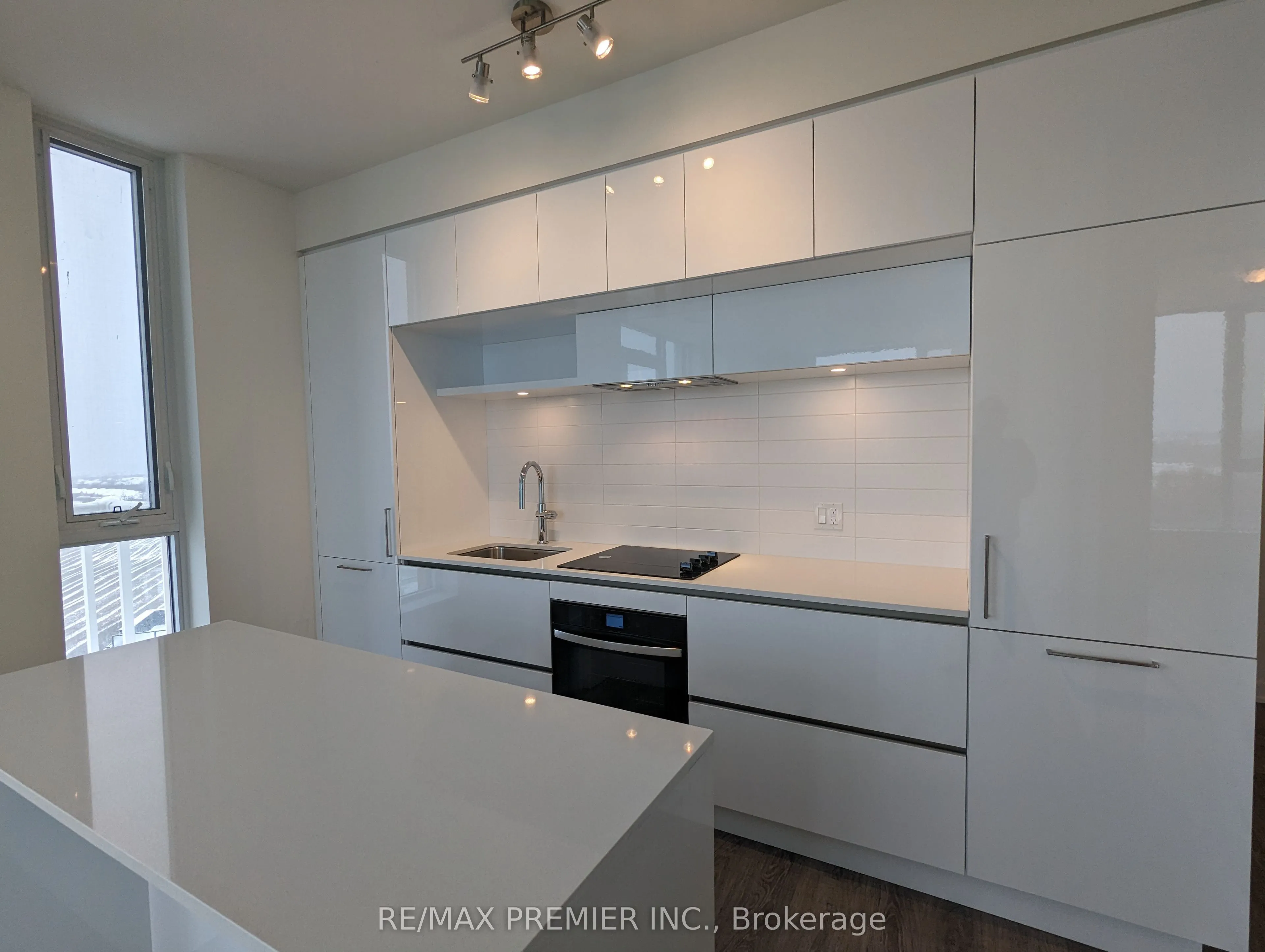 6 David Eyer Road #811