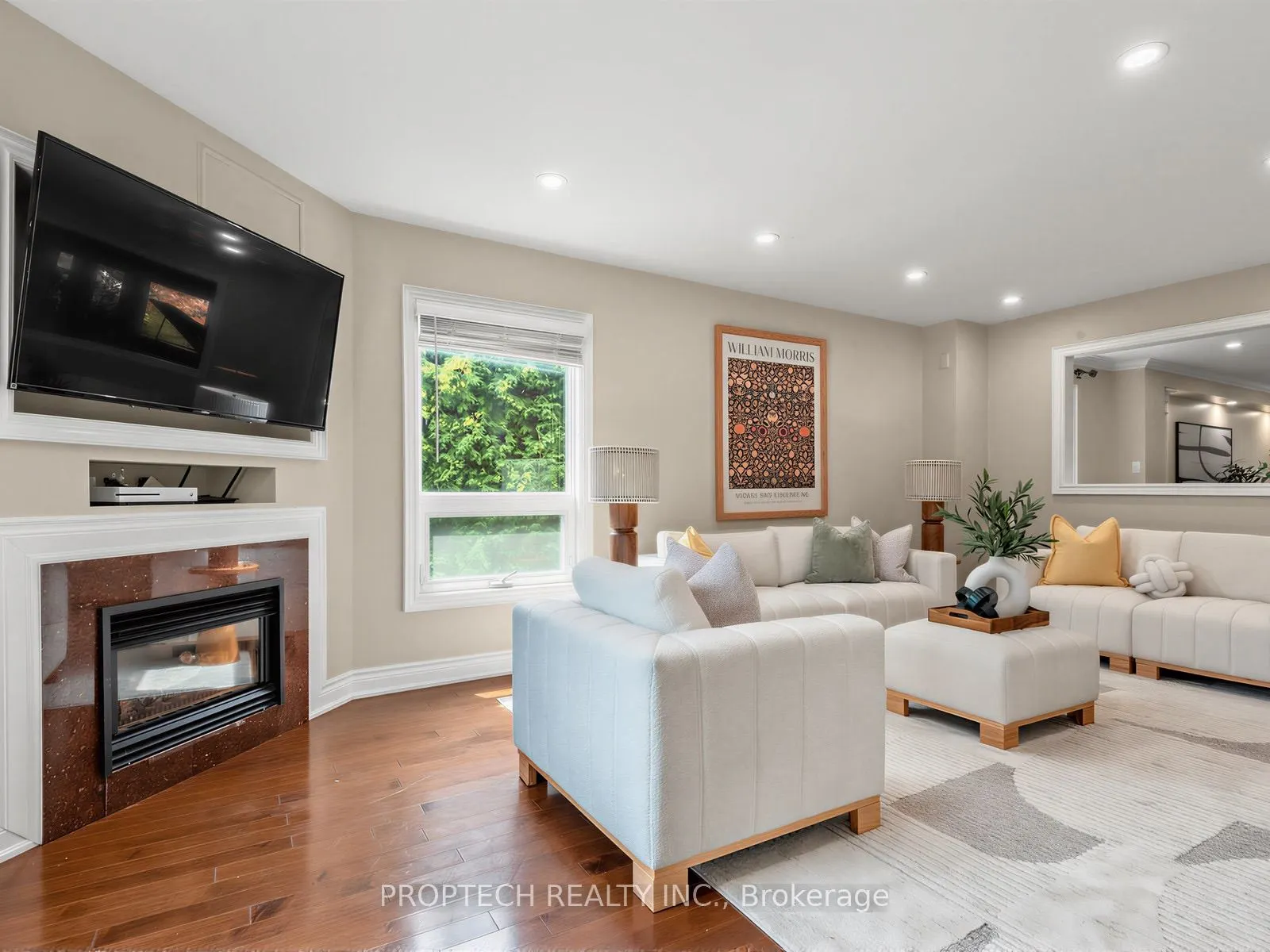 47 Topham Crescent