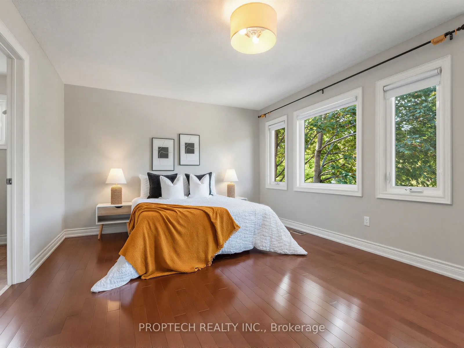 47 Topham Crescent