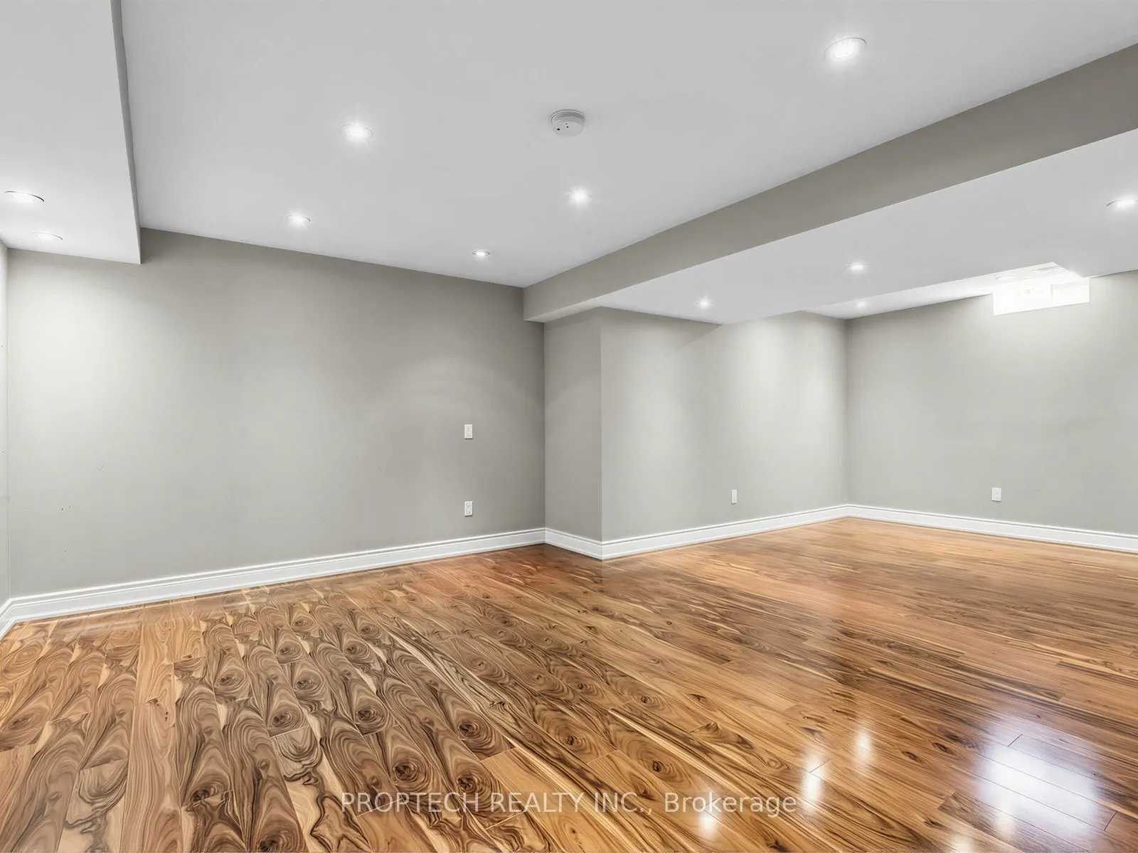 47 Topham Crescent