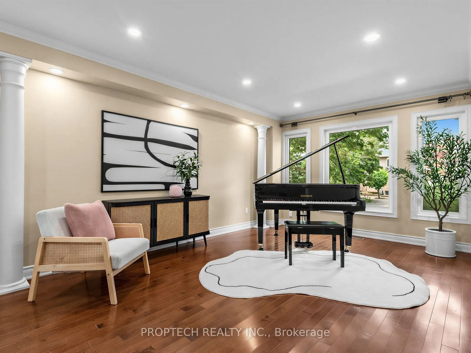 47 Topham Crescent