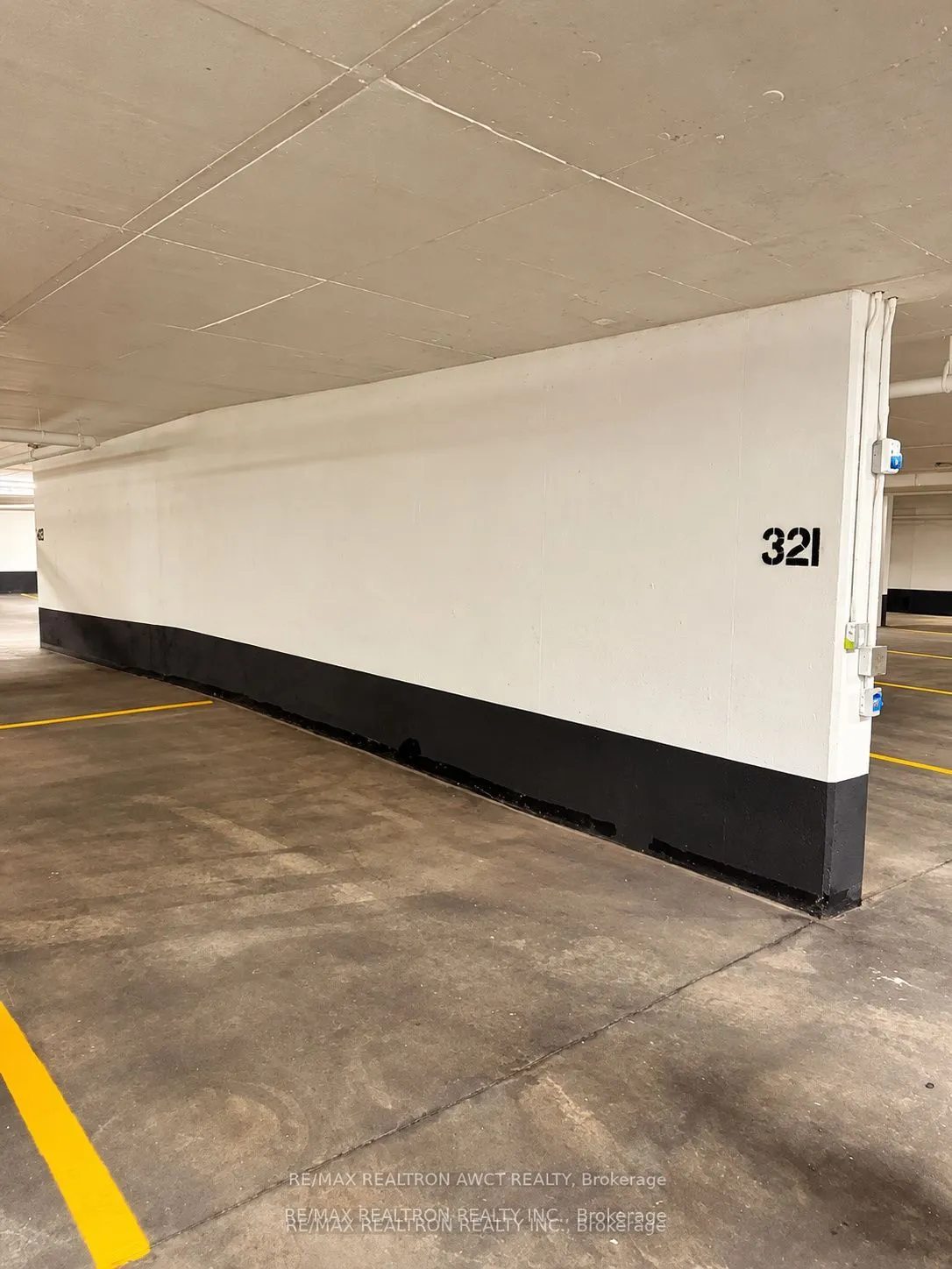7950 Bathurst Street #525