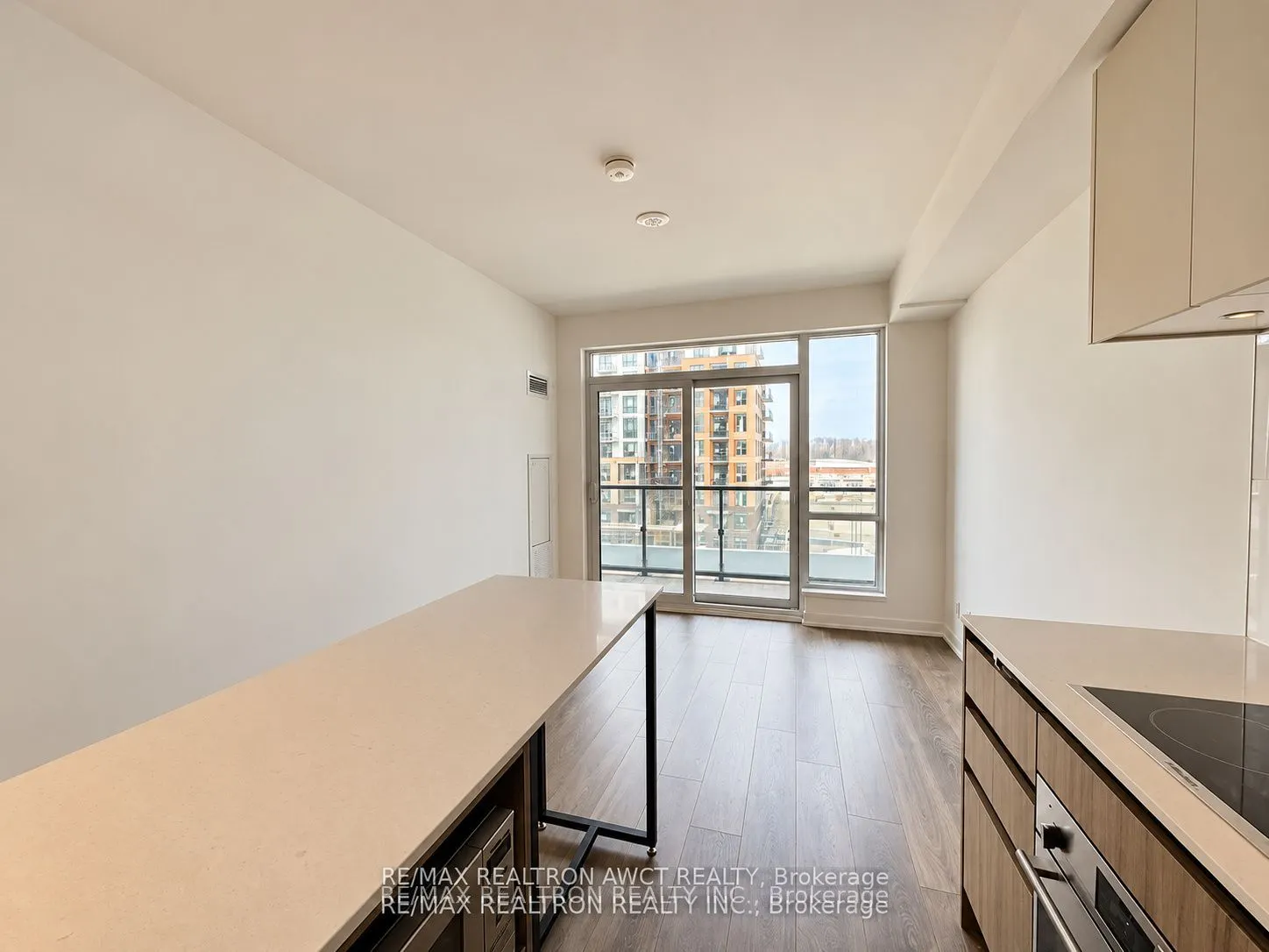 7950 Bathurst Street #525