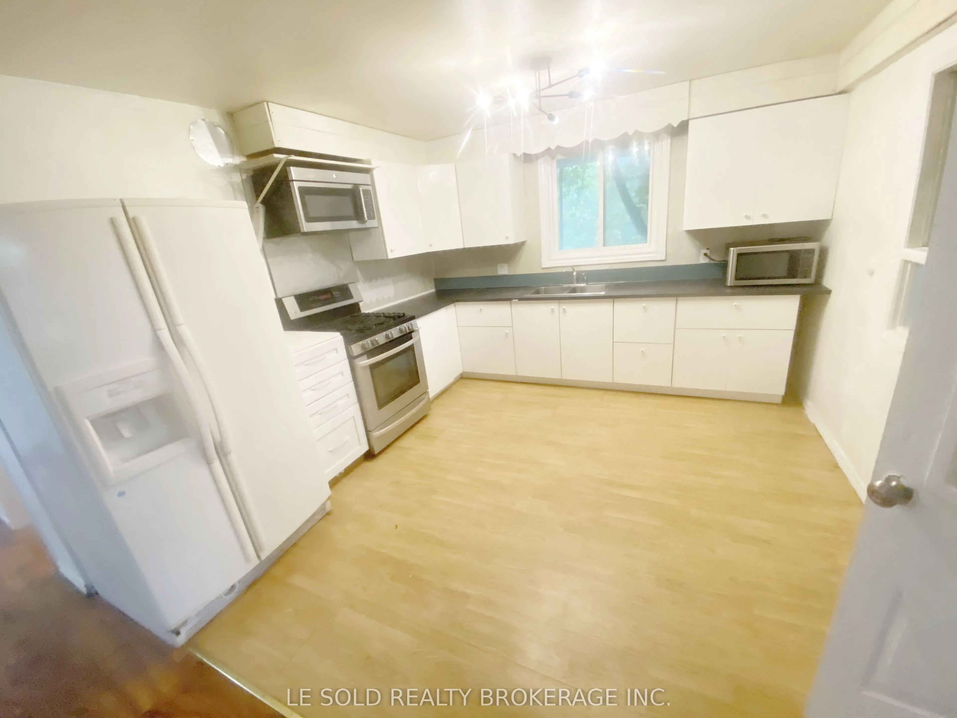 169 Gormley Road W