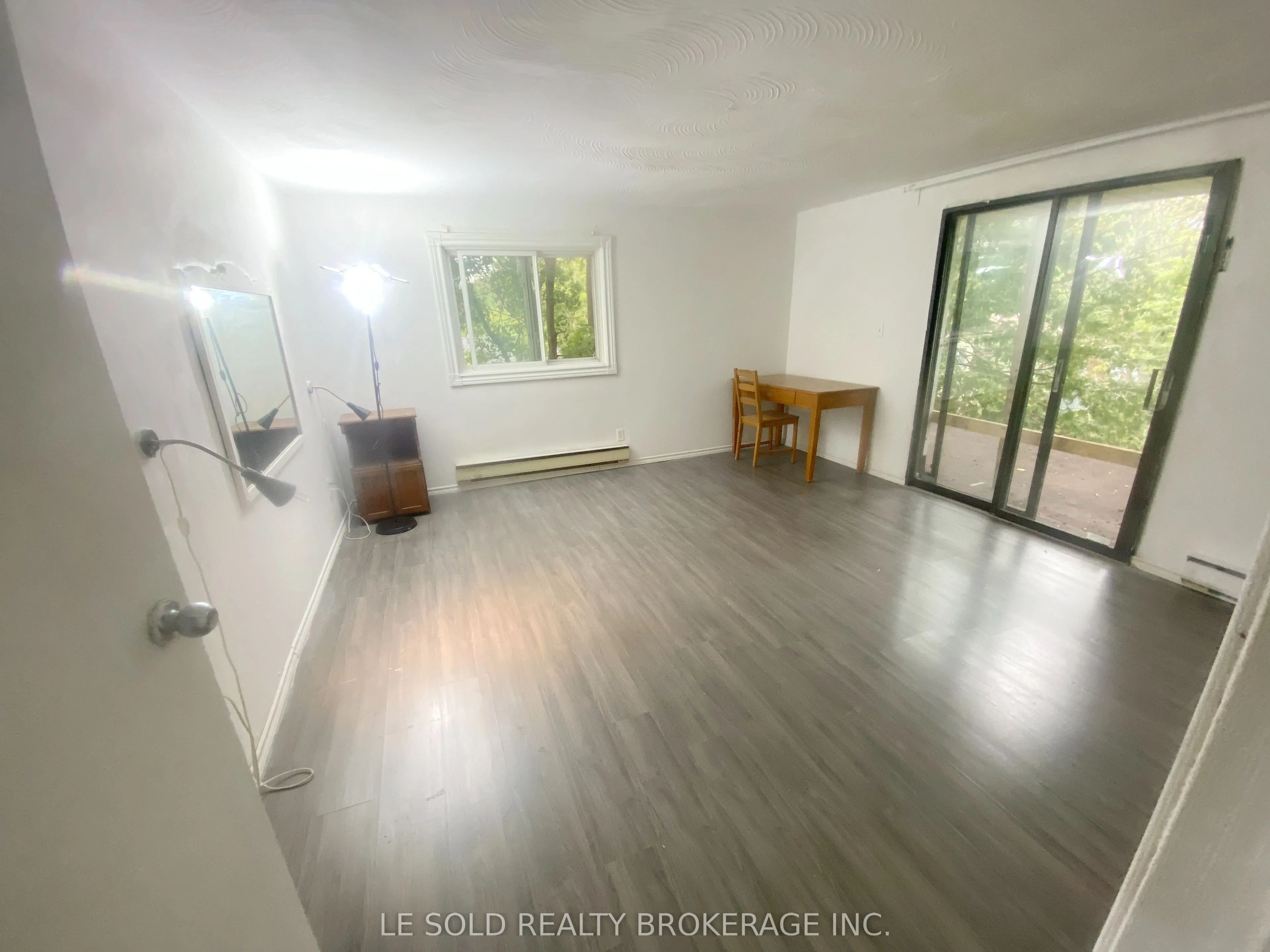 169 Gormley Road W
