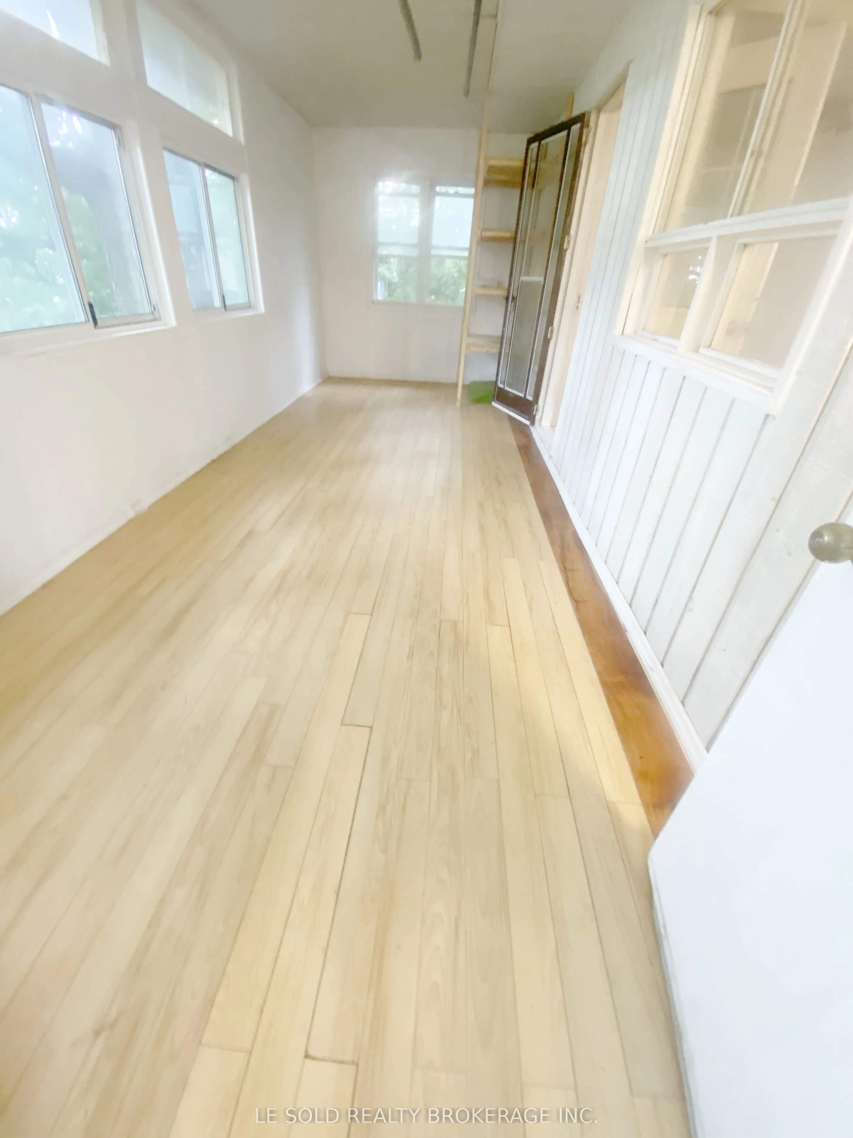 169 Gormley Road W