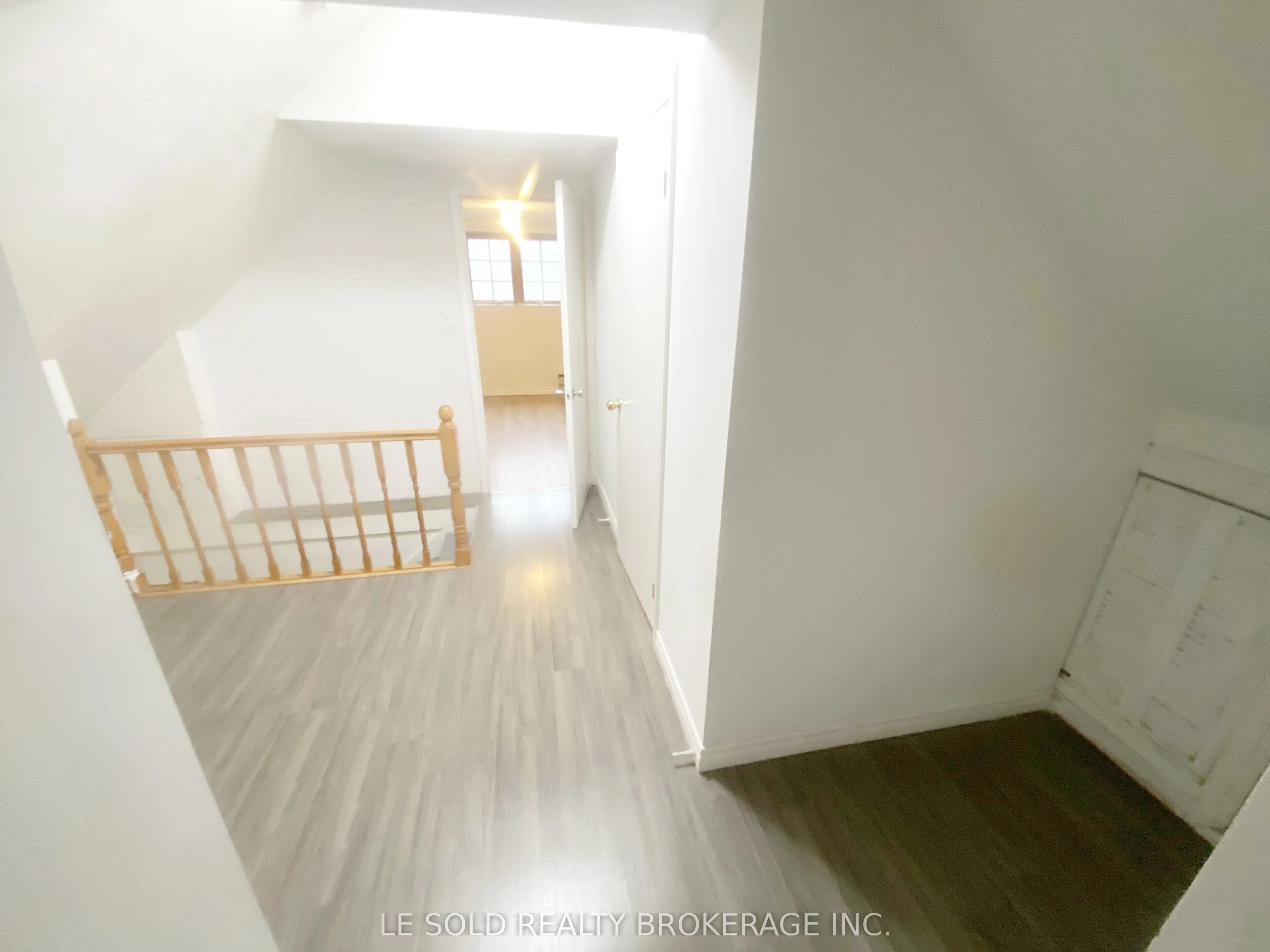 169 Gormley Road W