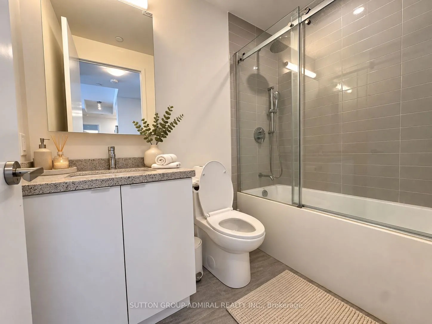 8868 Yonge Street #1006E