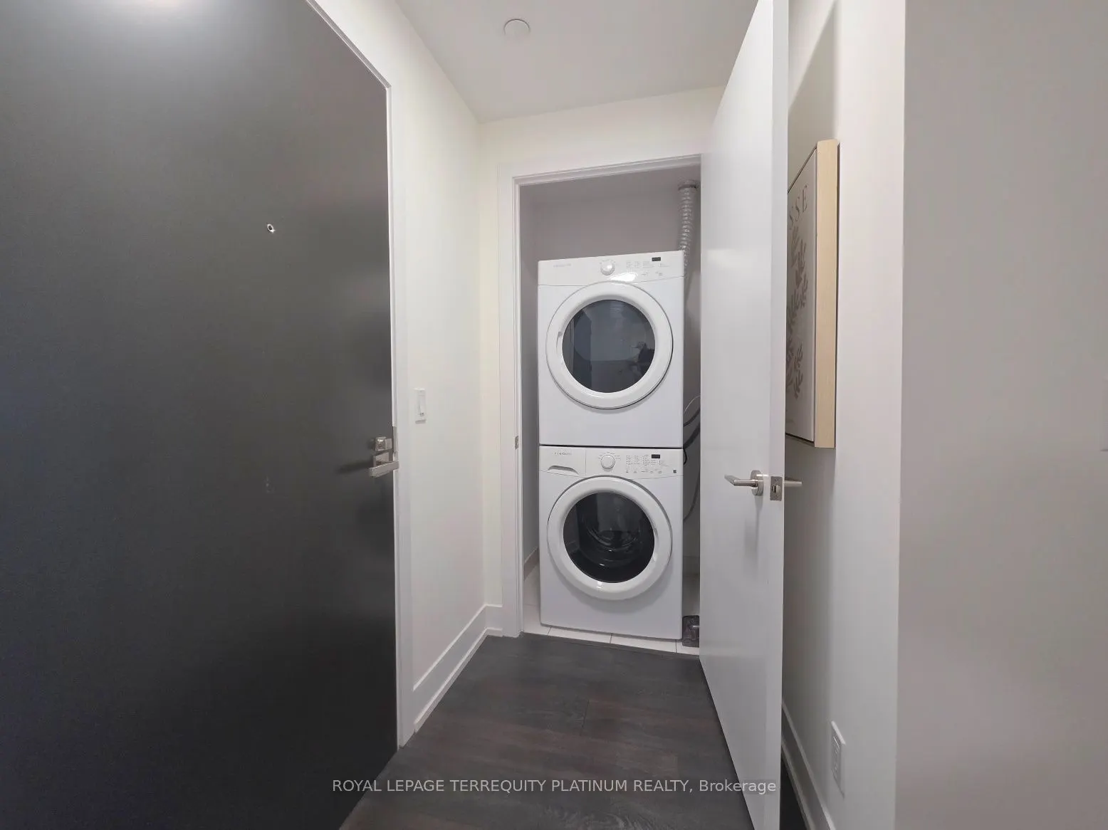 9471 Yonge Street #502