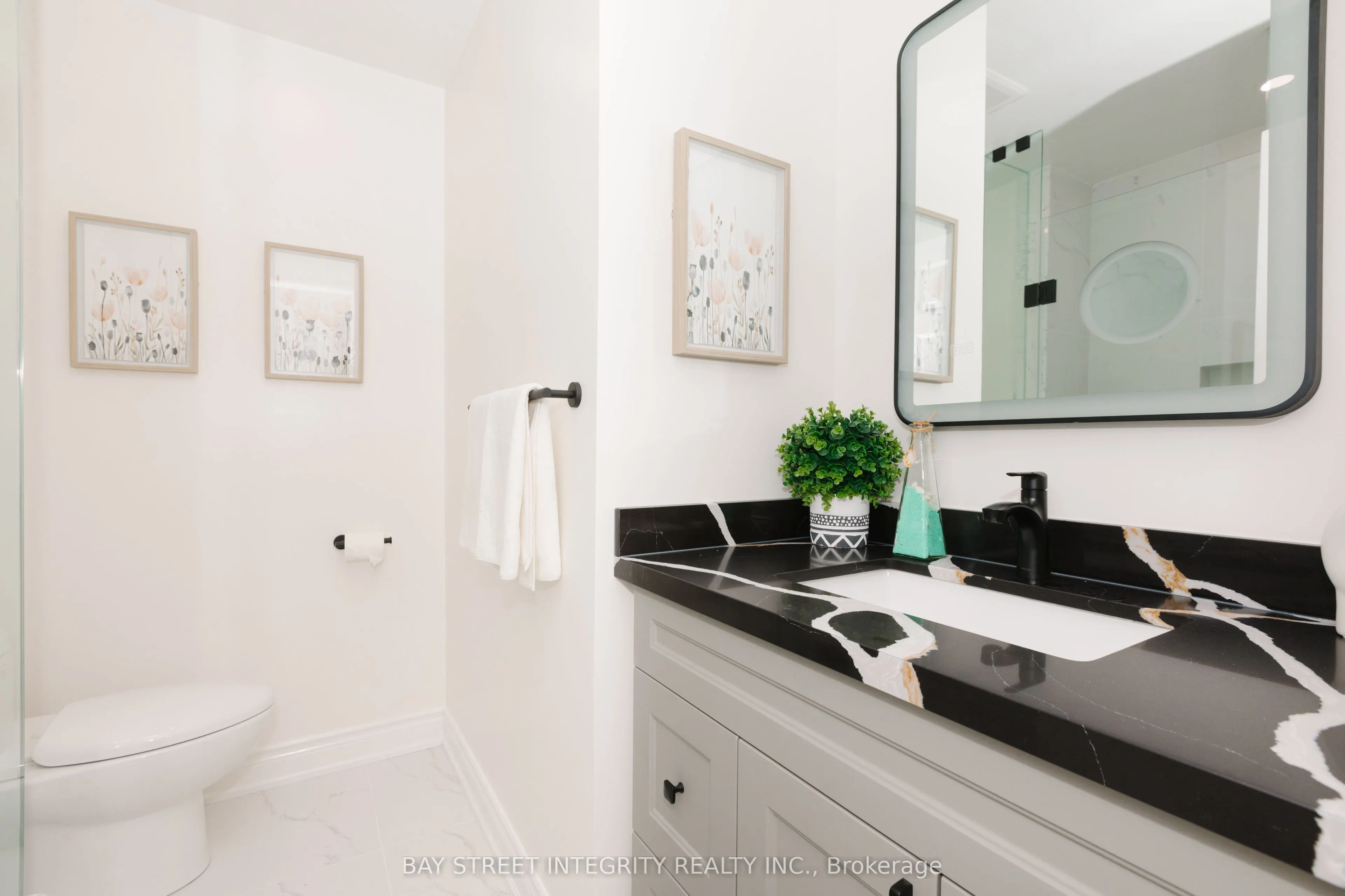 12 Charnwood Place