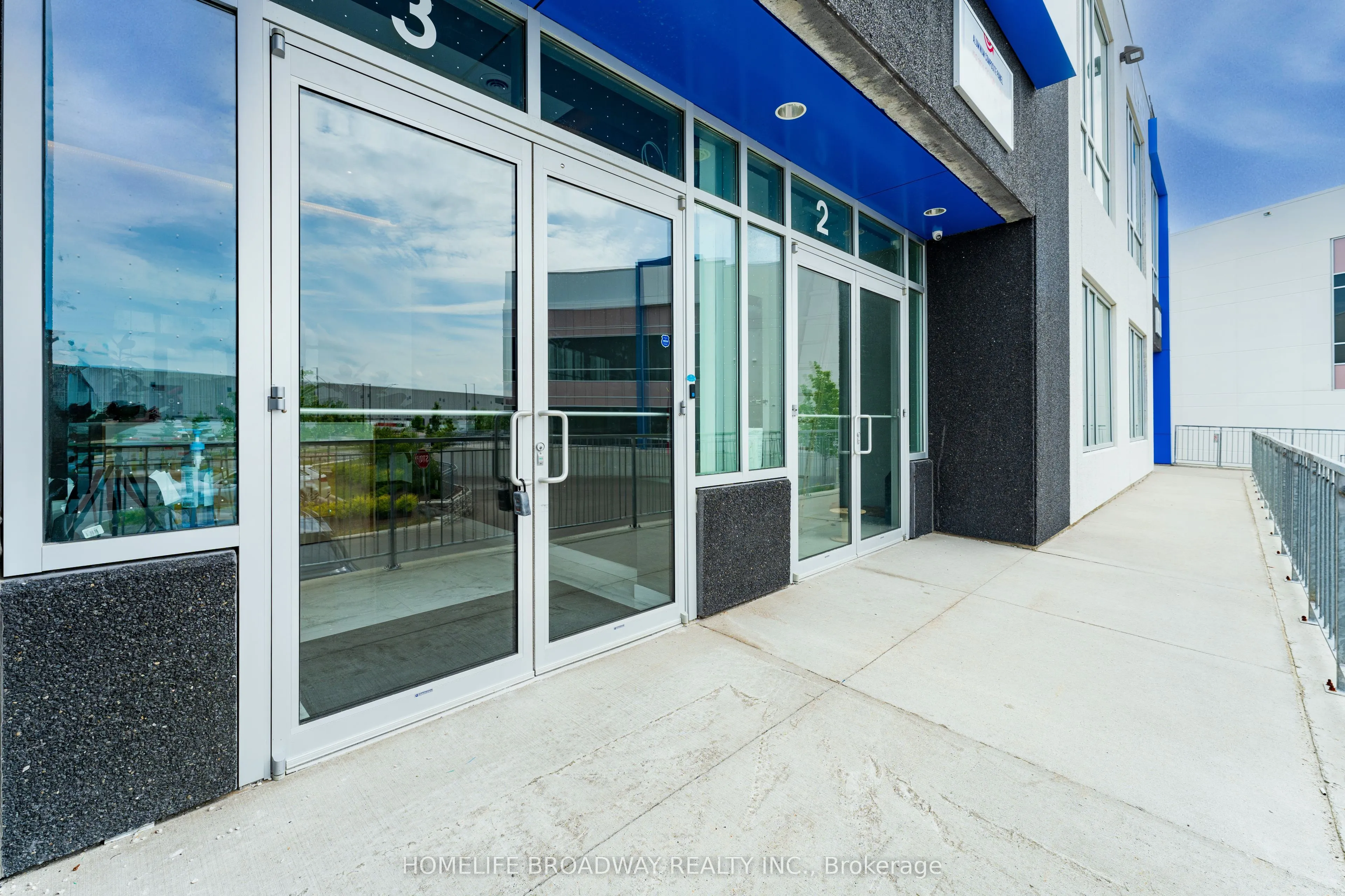 10952 Woodbine Avenue #2-3