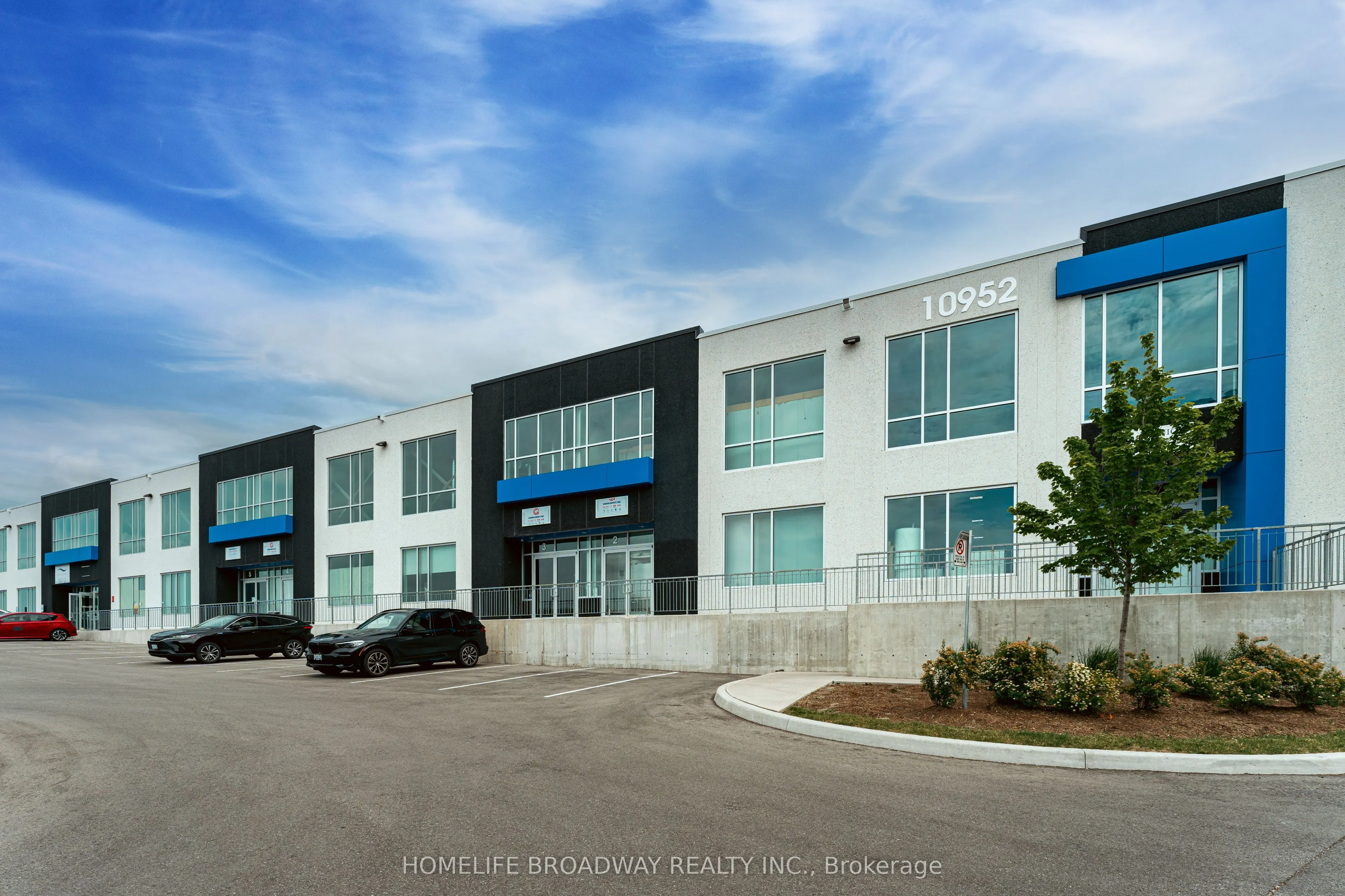 10952 Woodbine Avenue #2-3