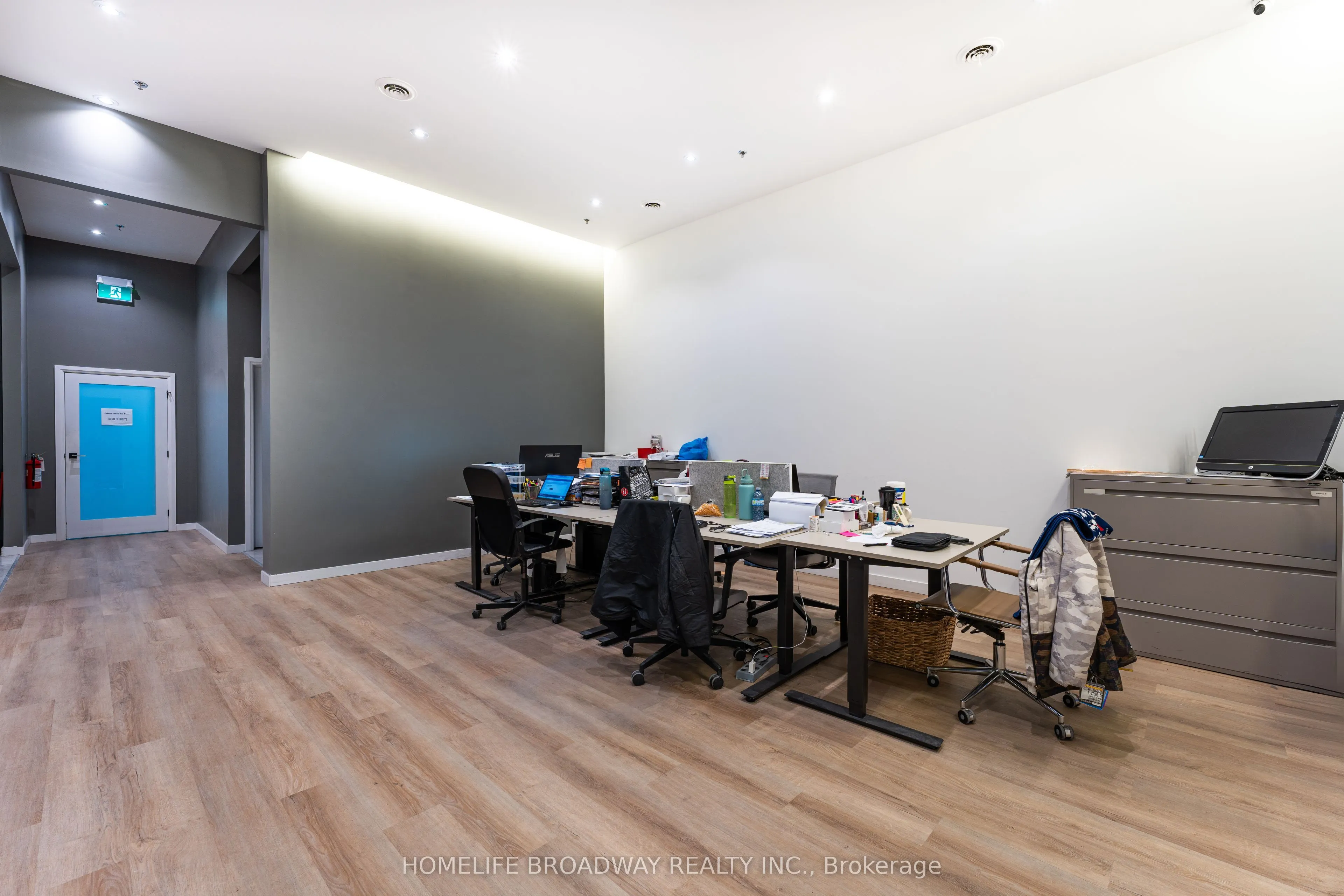 10952 Woodbine Avenue #2-3