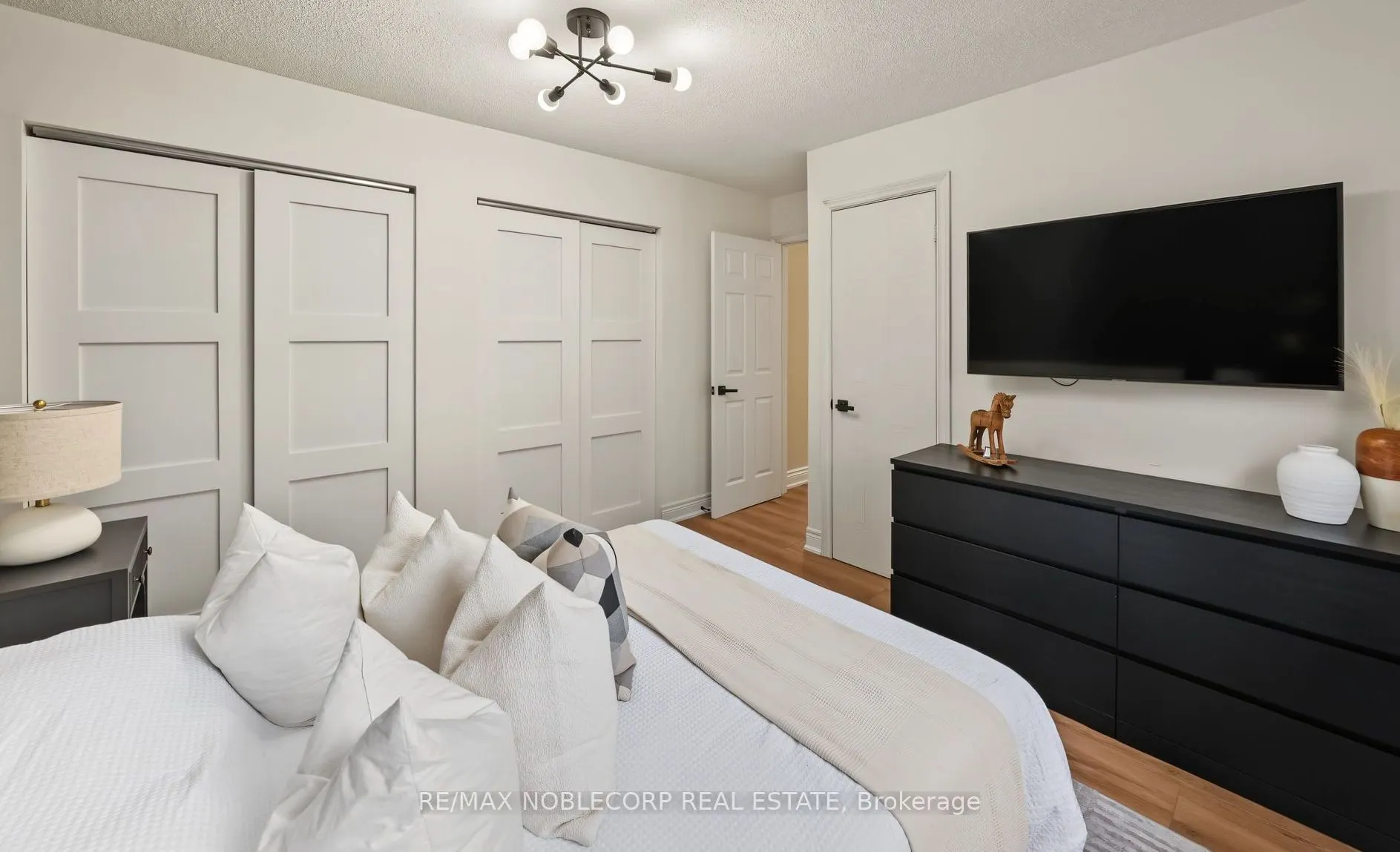 76 Edenbridge Drive
