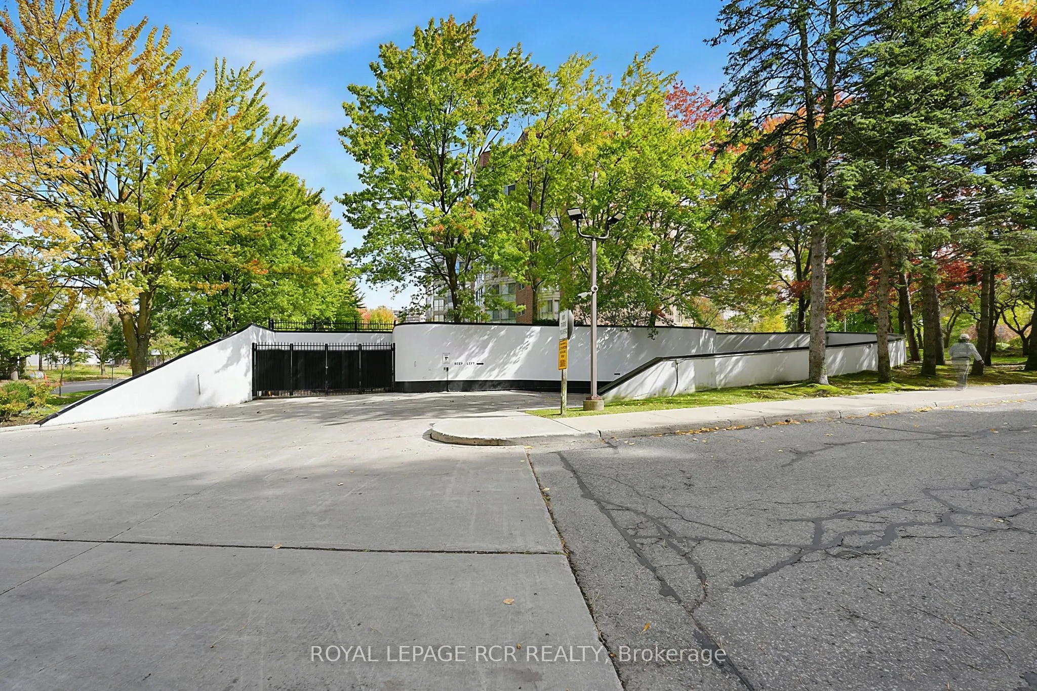 5 Weldrick Road W #507