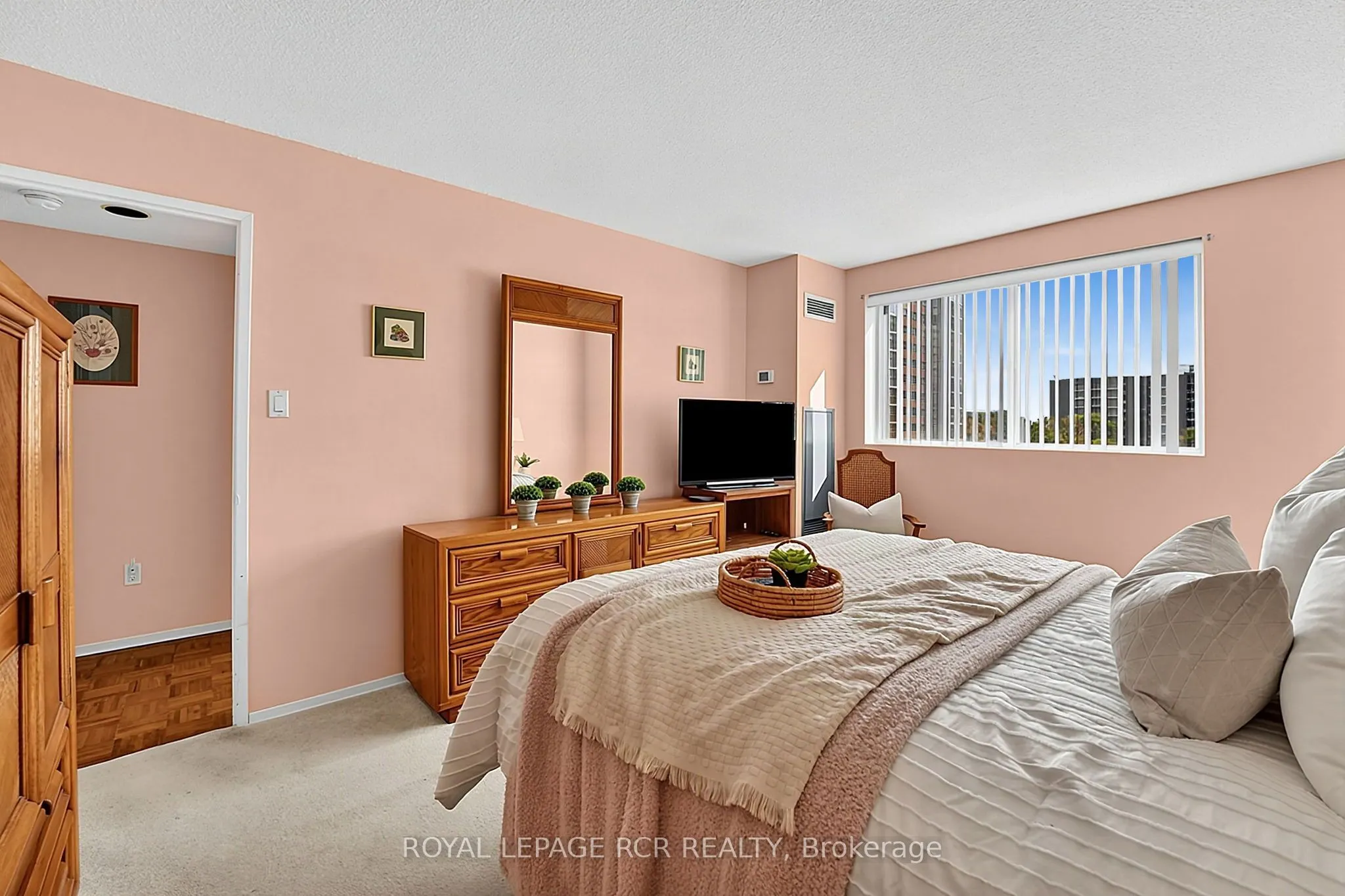 5 Weldrick Road W #507