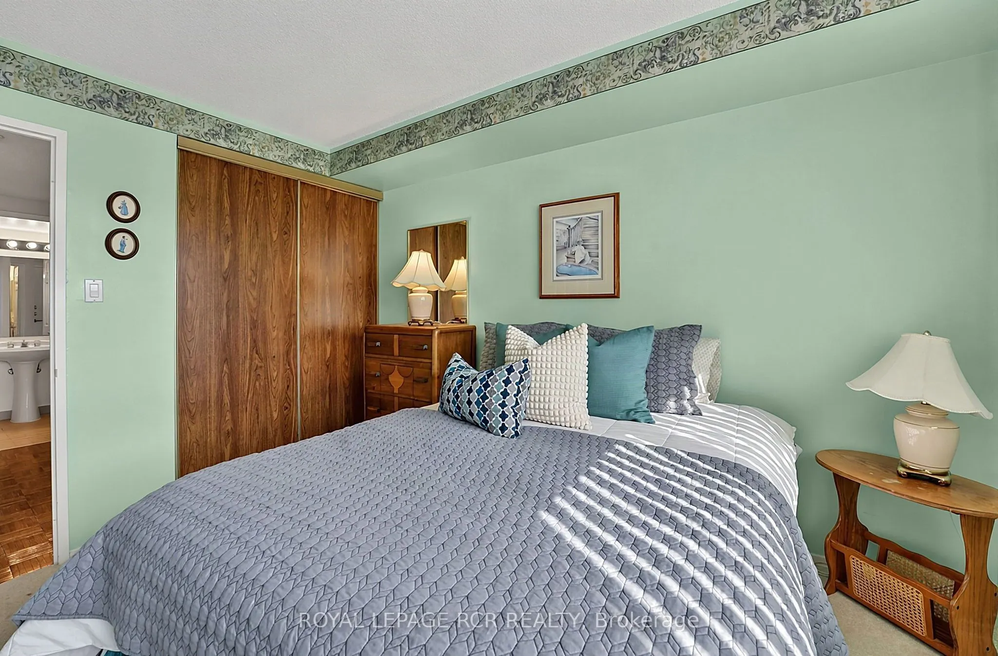 5 Weldrick Road W #507