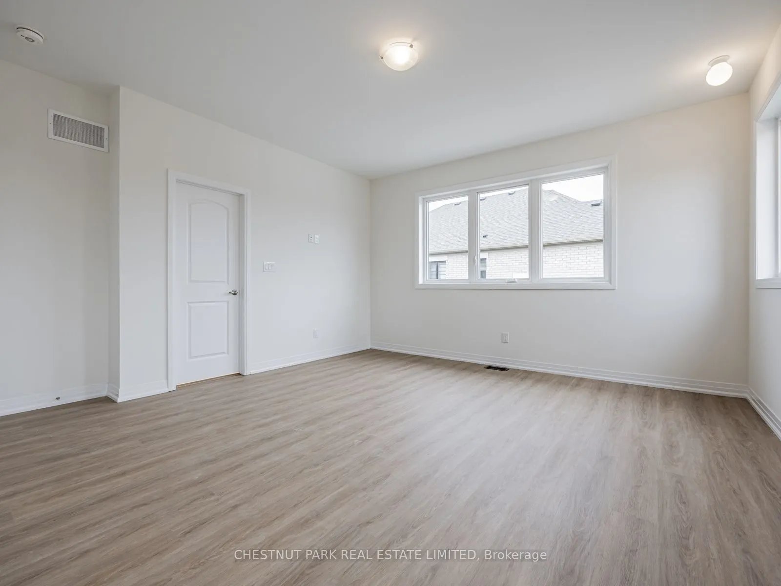 41 Robert Eaton Avenue