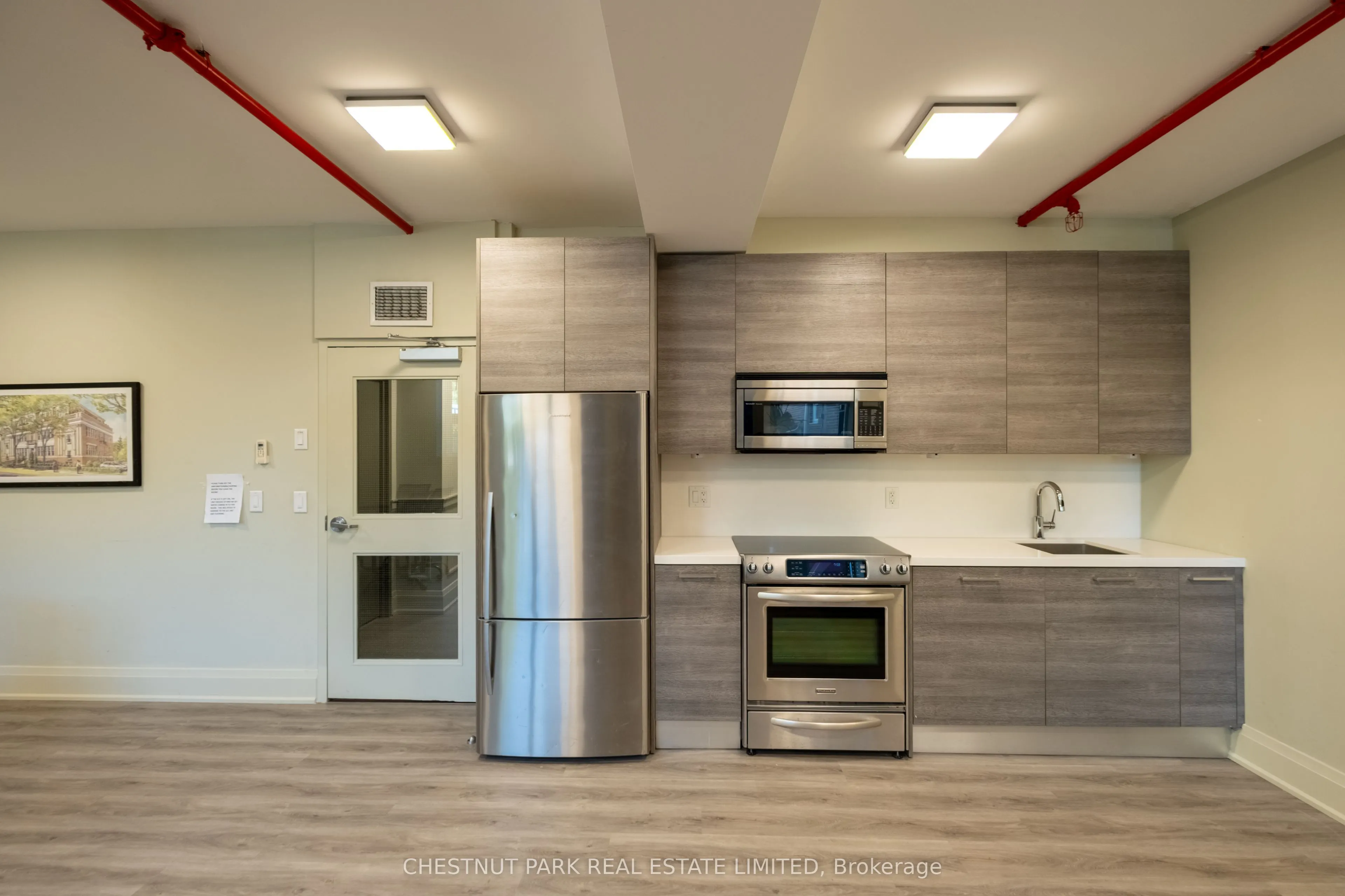 64 Wells Street #305