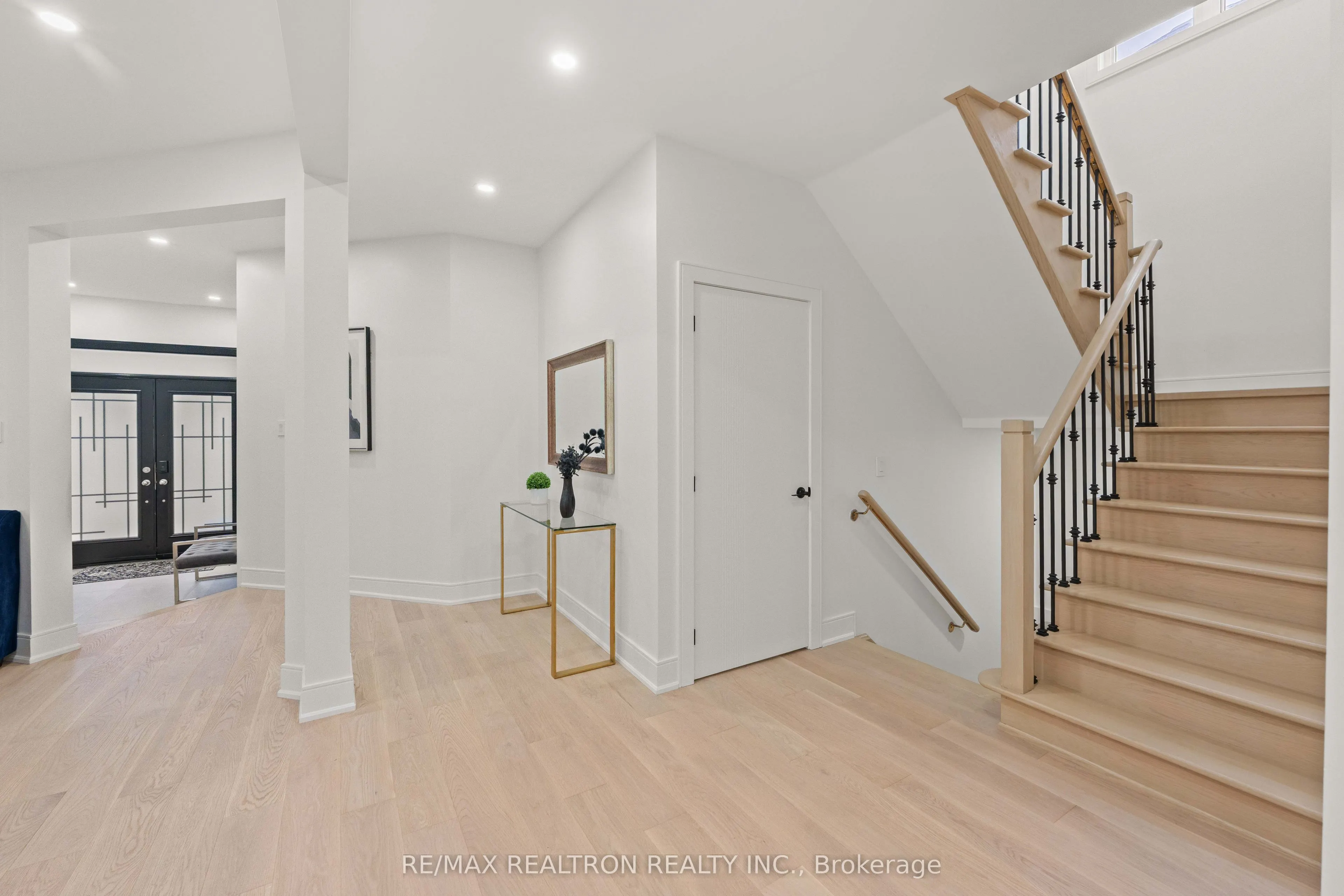 32 Abilene Court