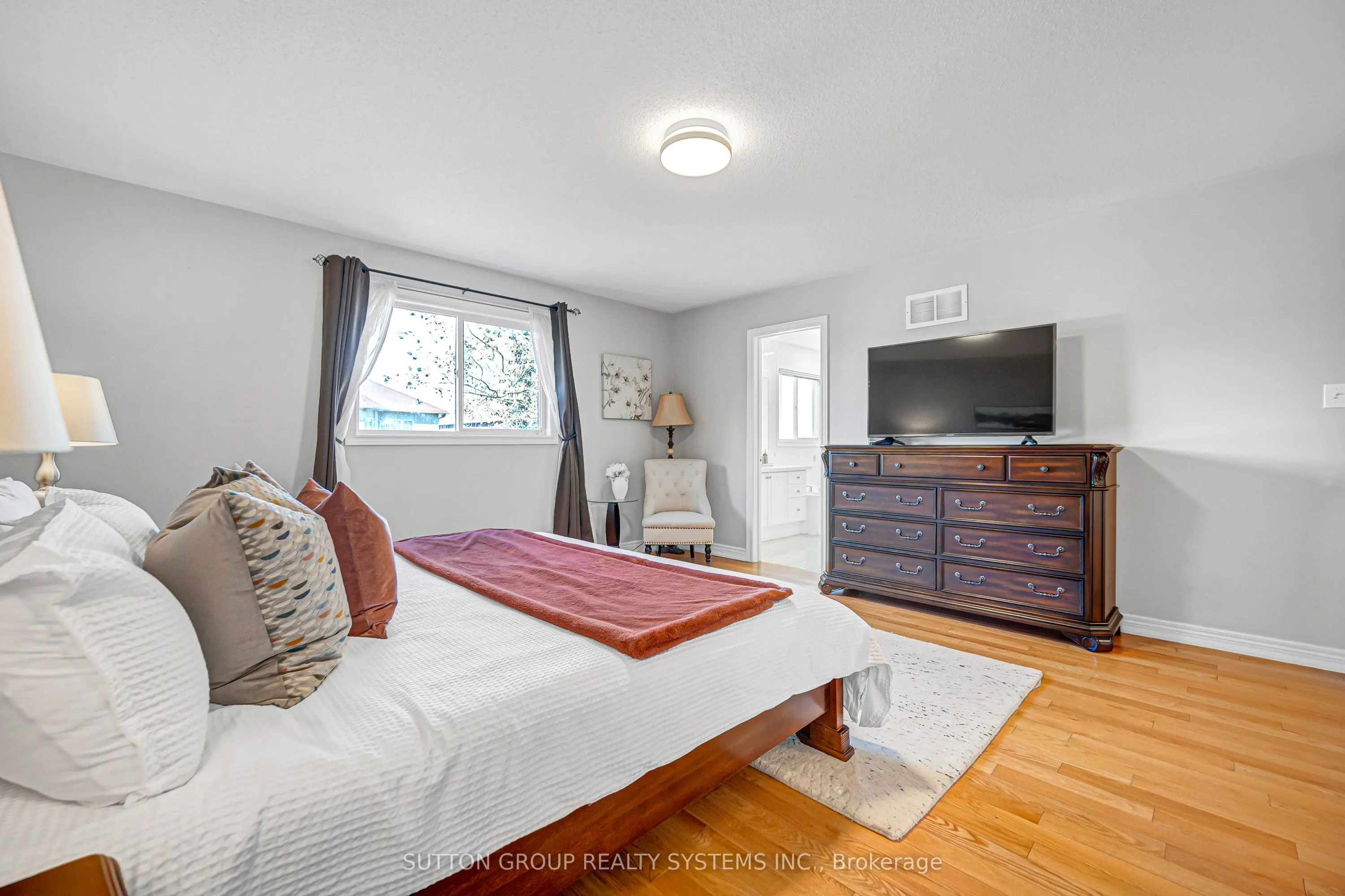 48 Landsdown Crescent