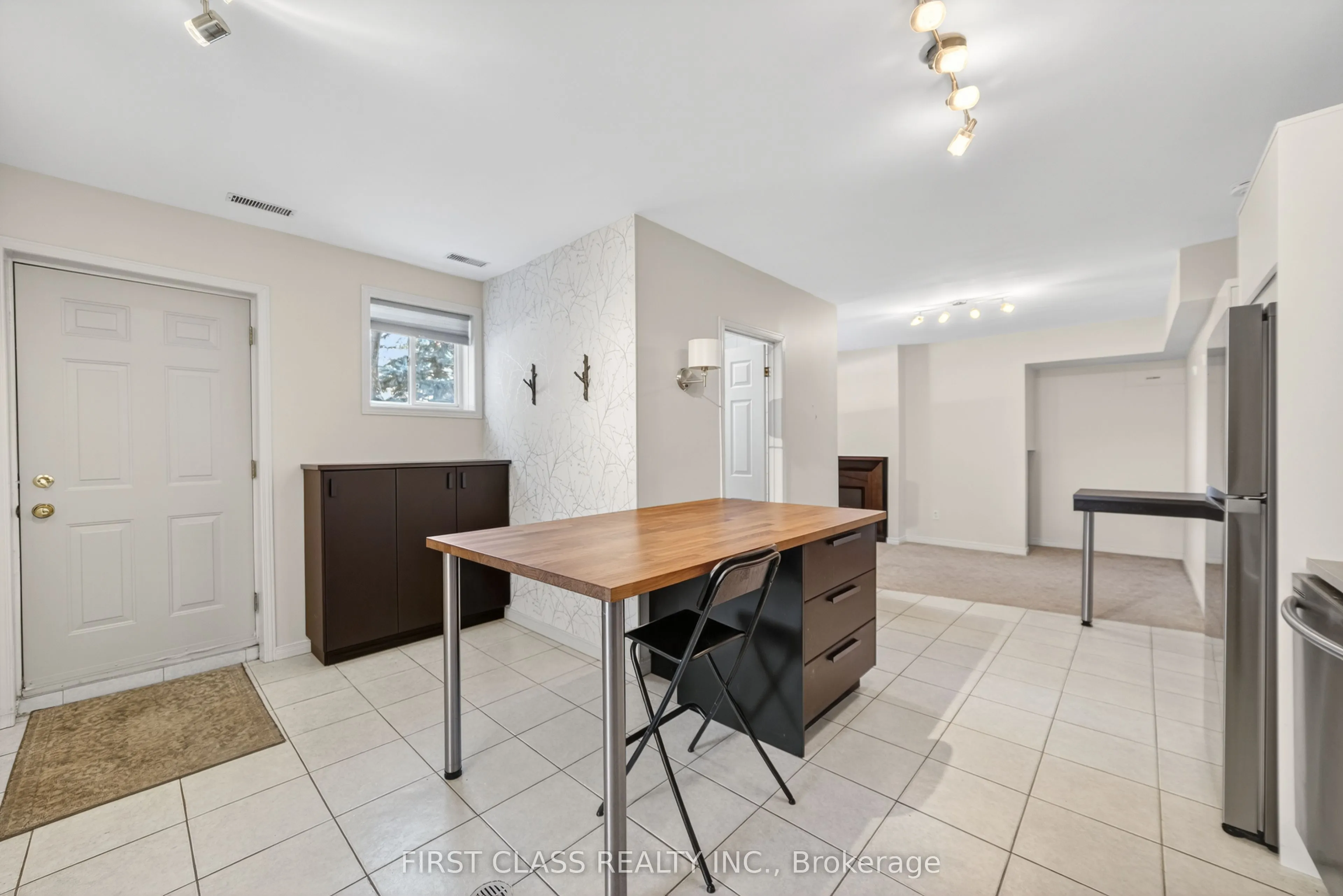 20173 Bathurst Street