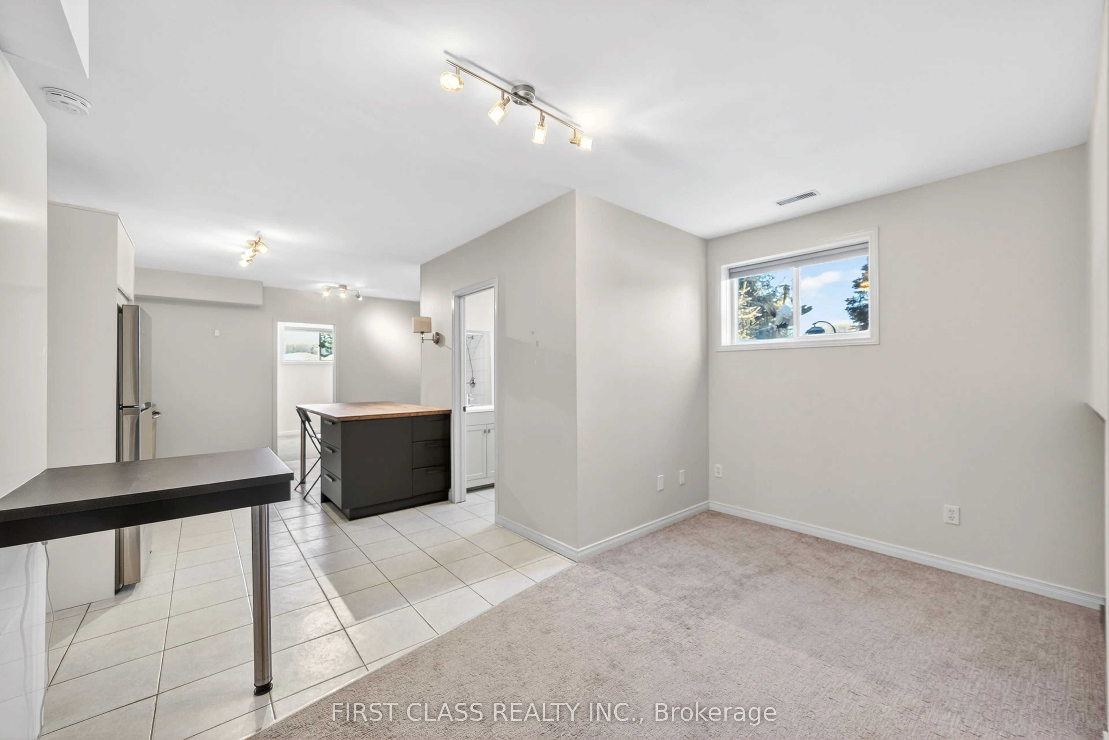 20173 Bathurst Street