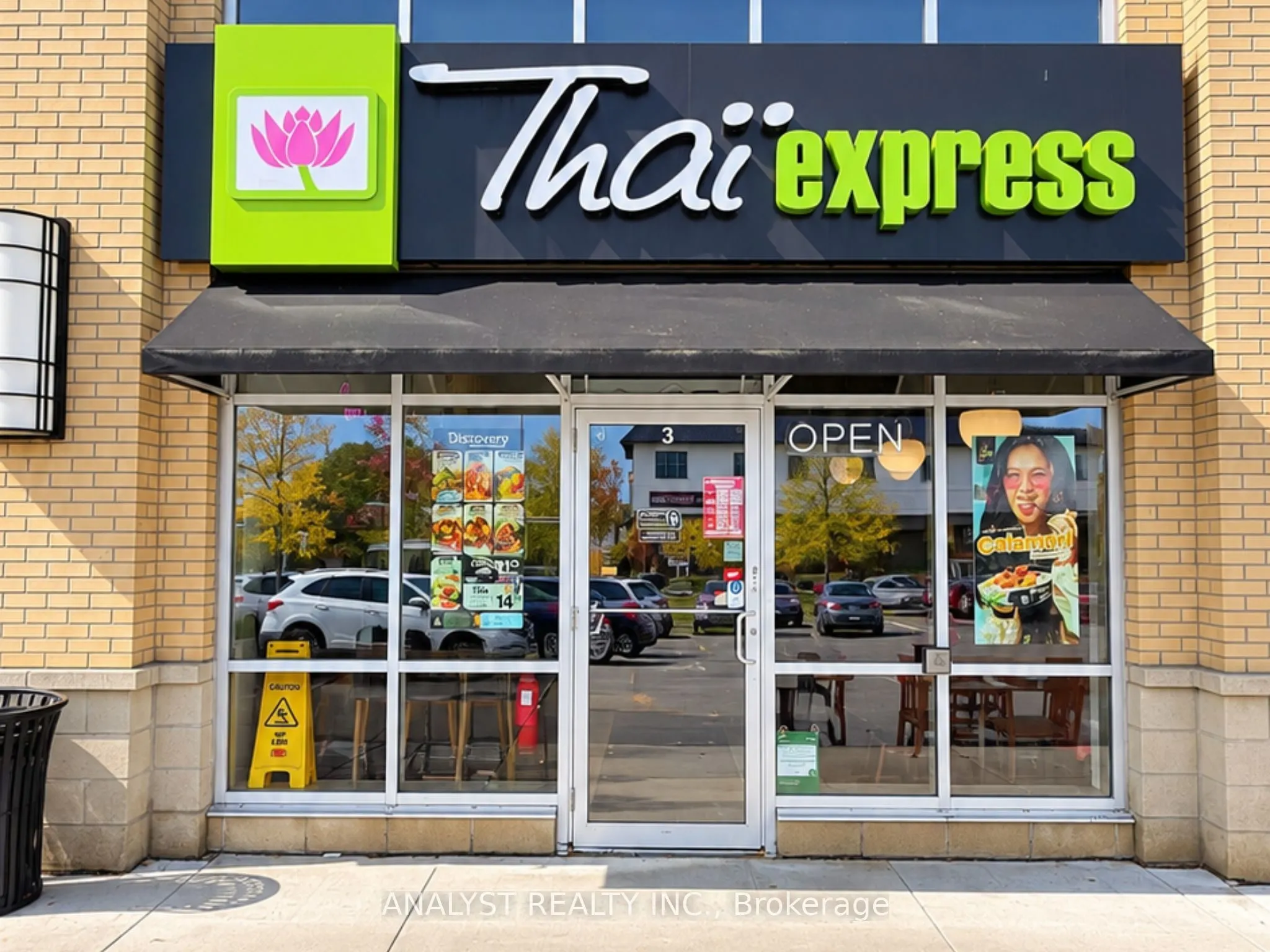 18267 Yonge Street #Bldg B9, Unit B-3