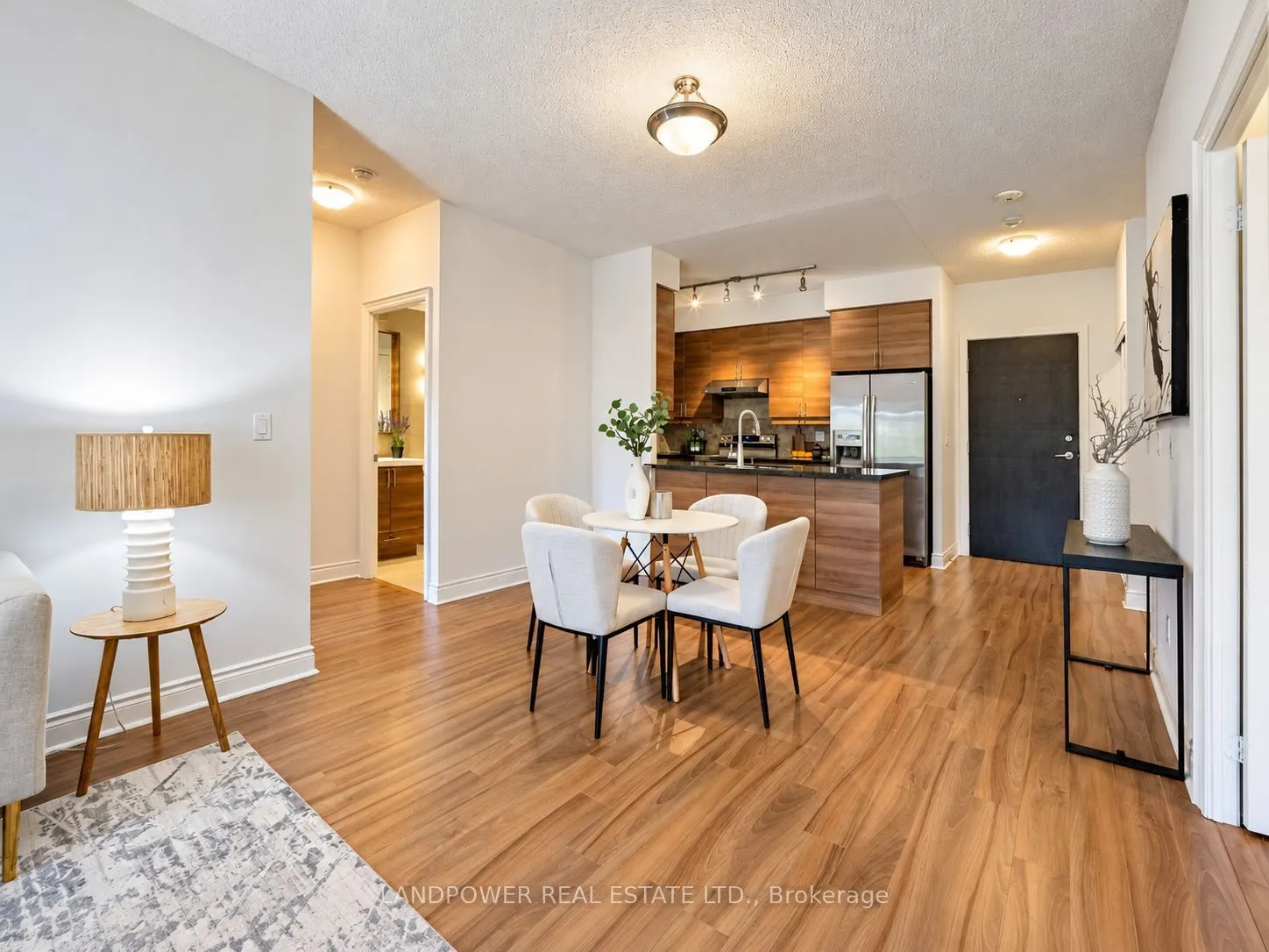 23 Cox Boulevard #270