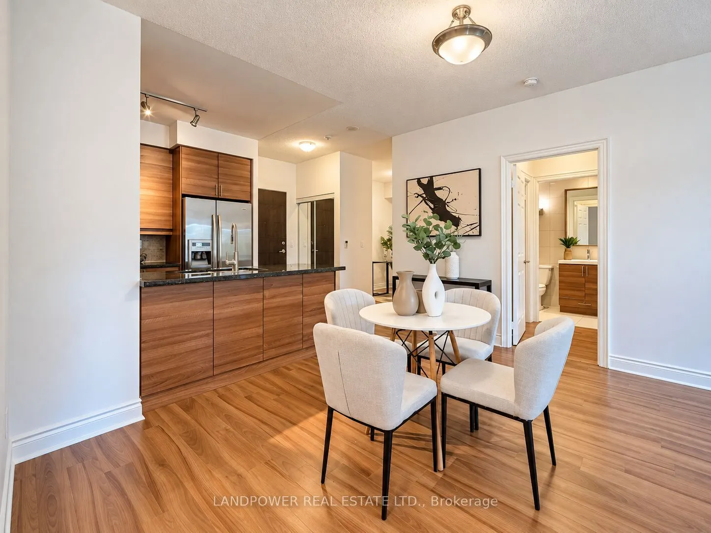 23 Cox Boulevard #270
