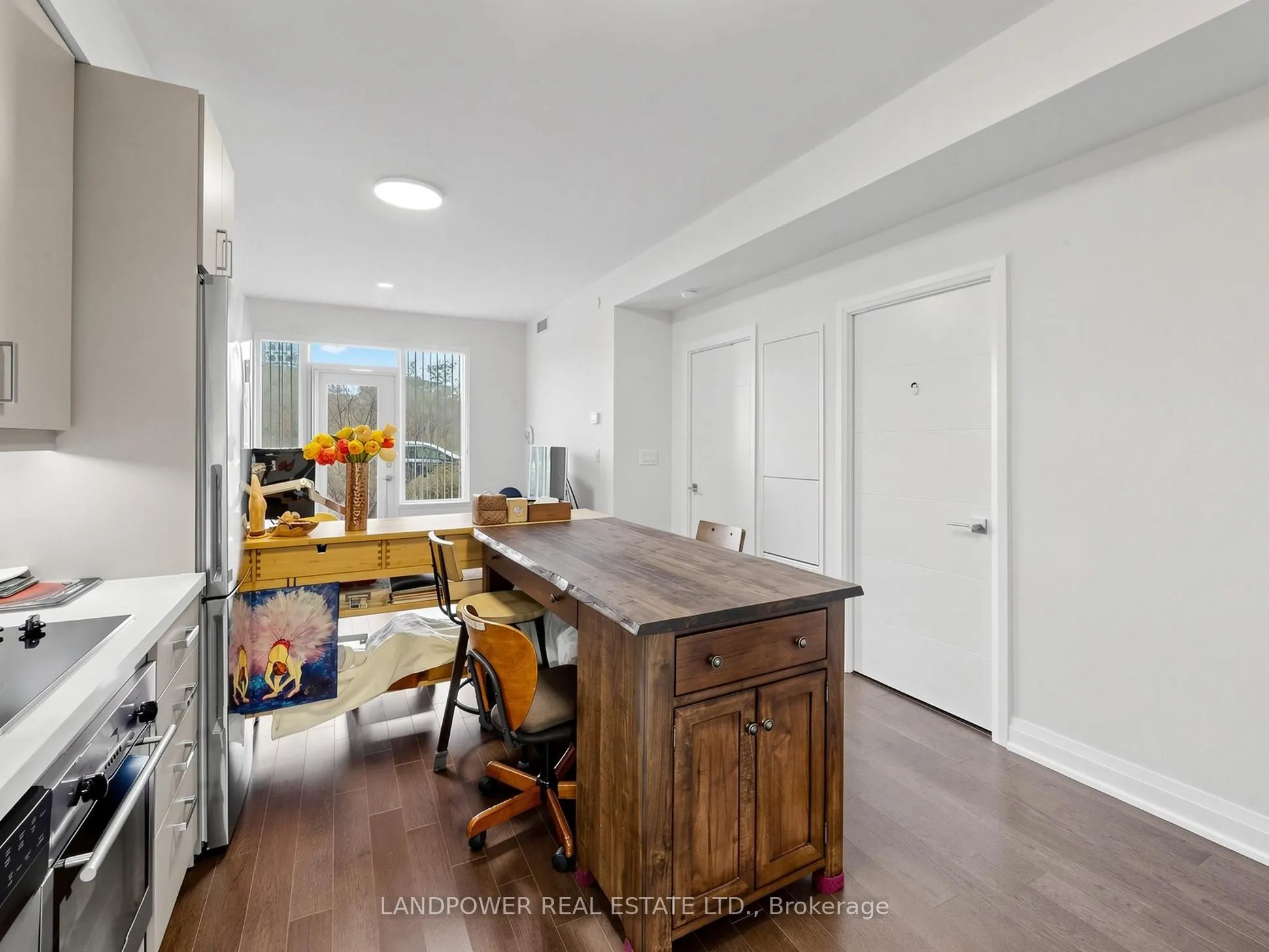 18 Uptown Drive #120