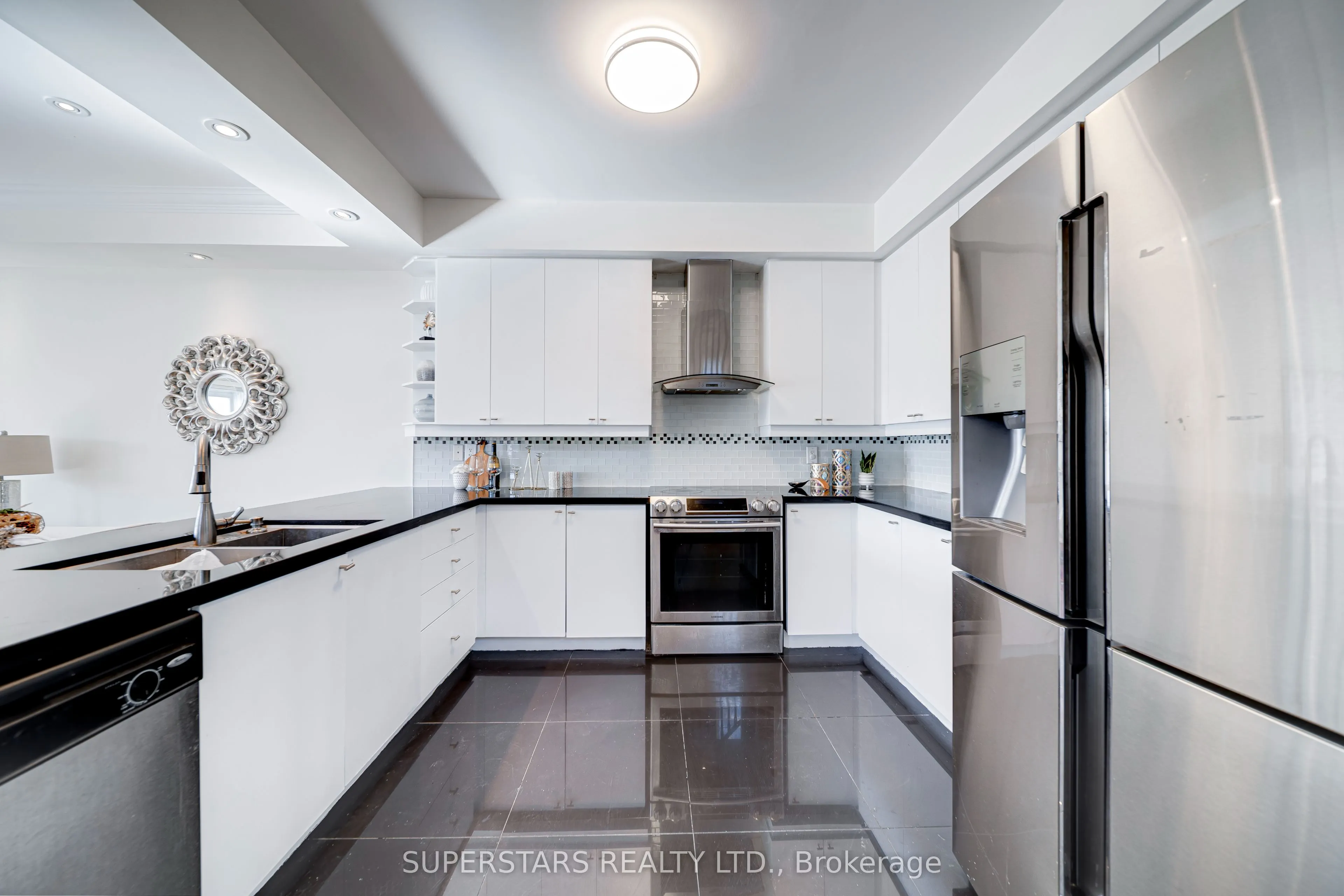 25 Alvarado Avenue