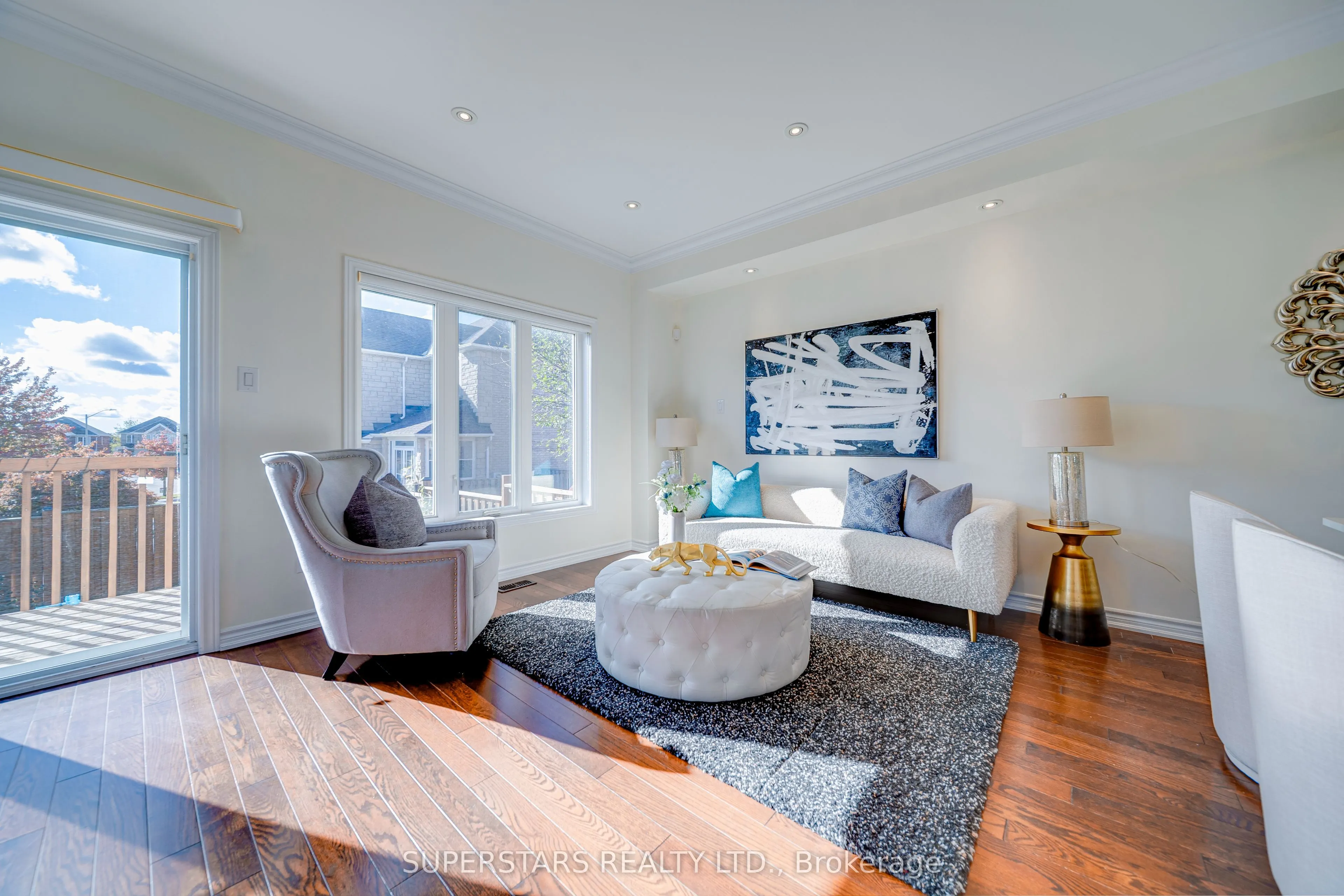 25 Alvarado Avenue