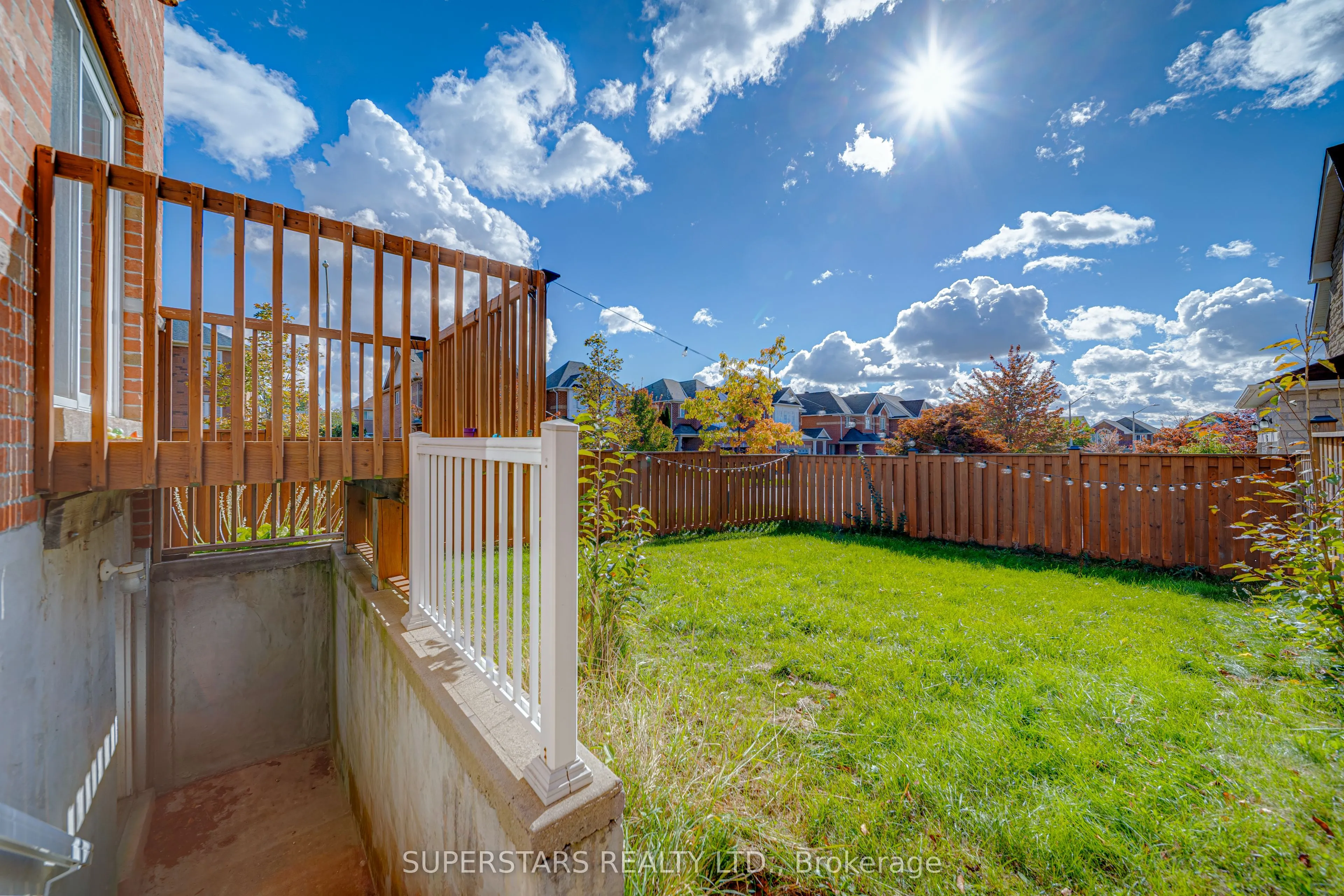 25 Alvarado Avenue
