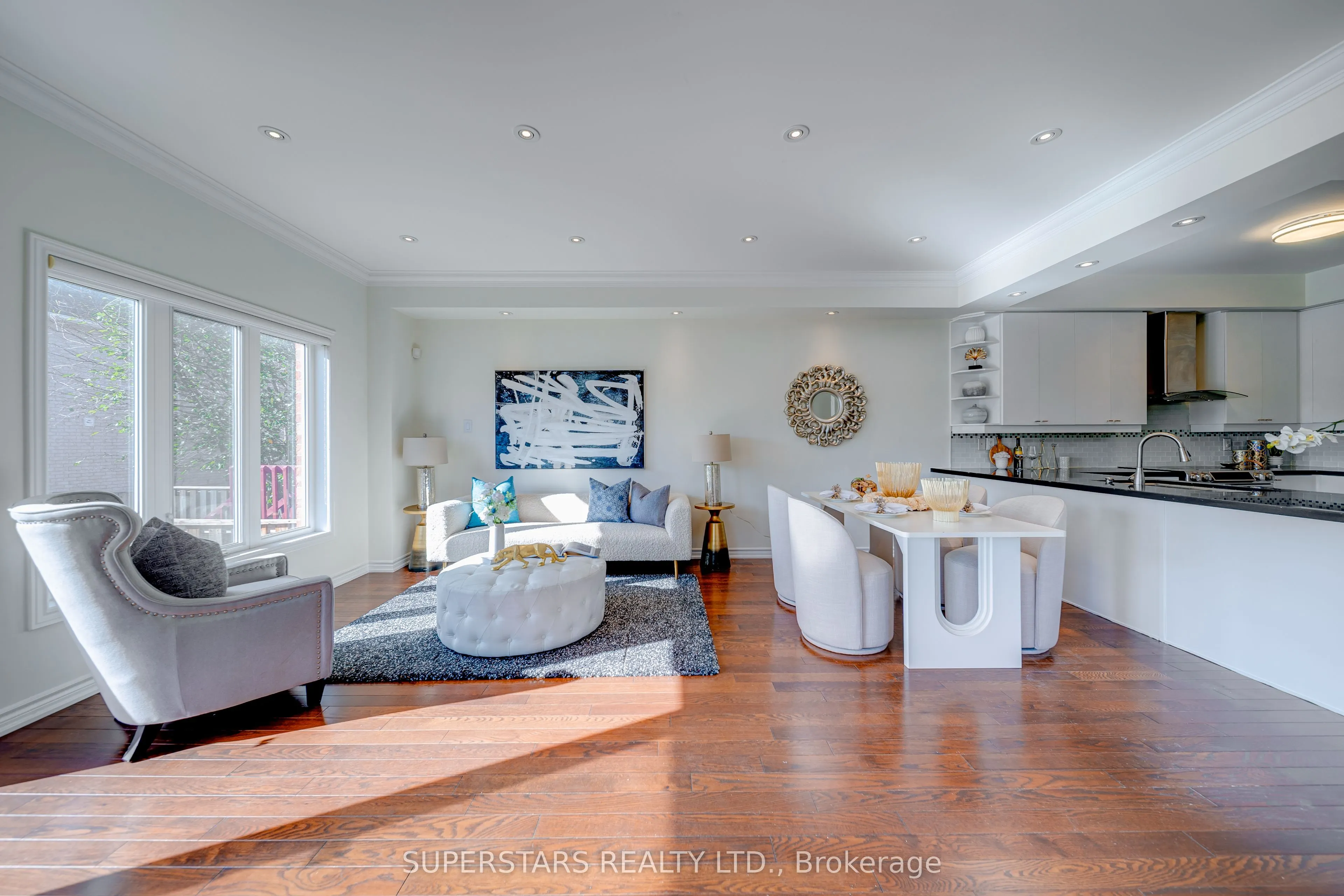25 Alvarado Avenue