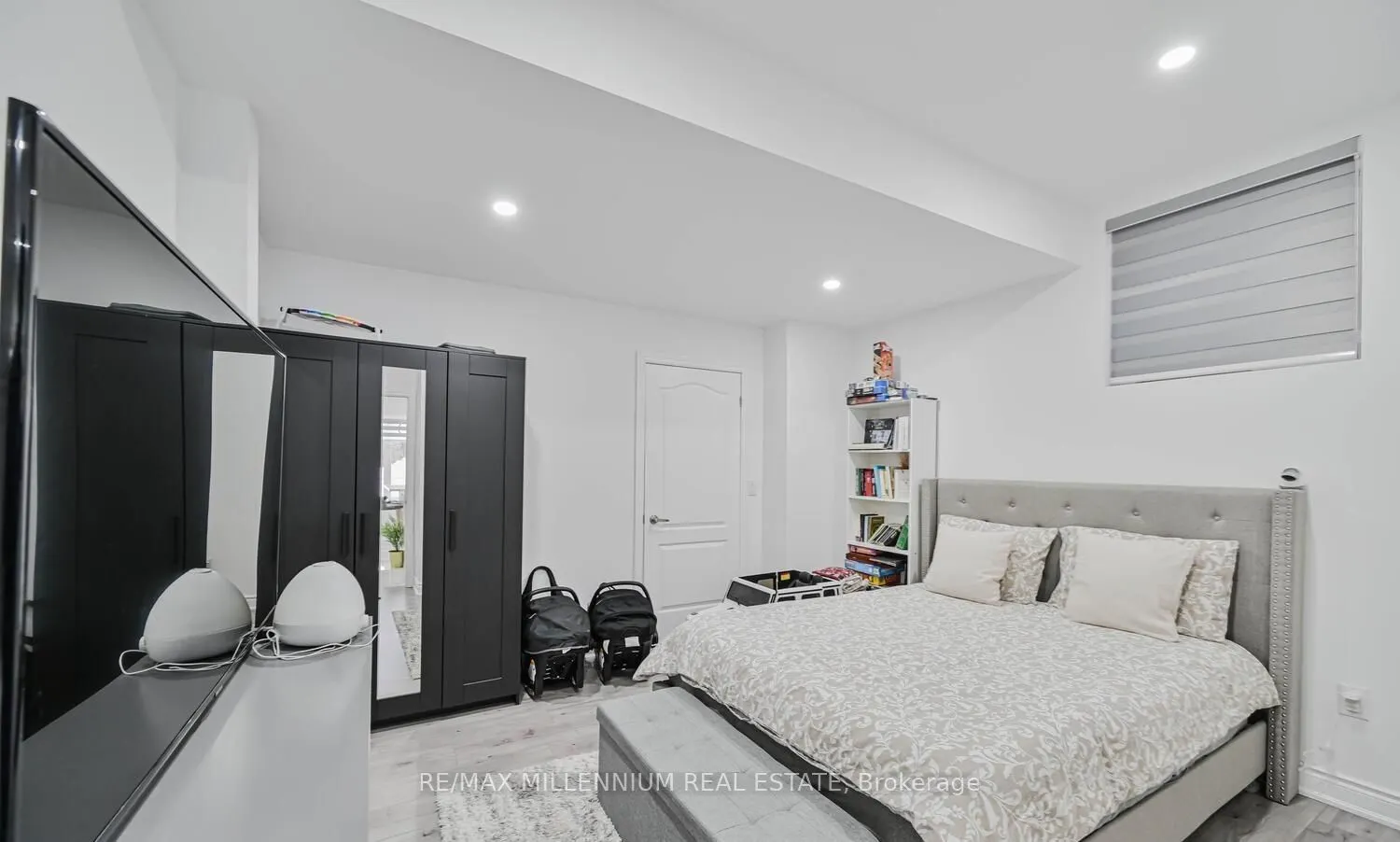293 Torrey Pines Road
