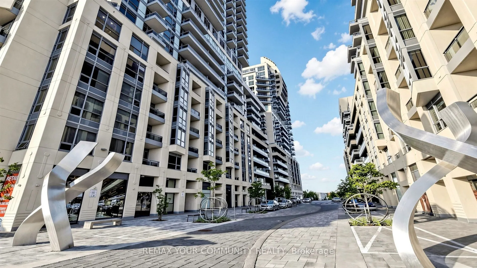 9201 Yonge Street #619
