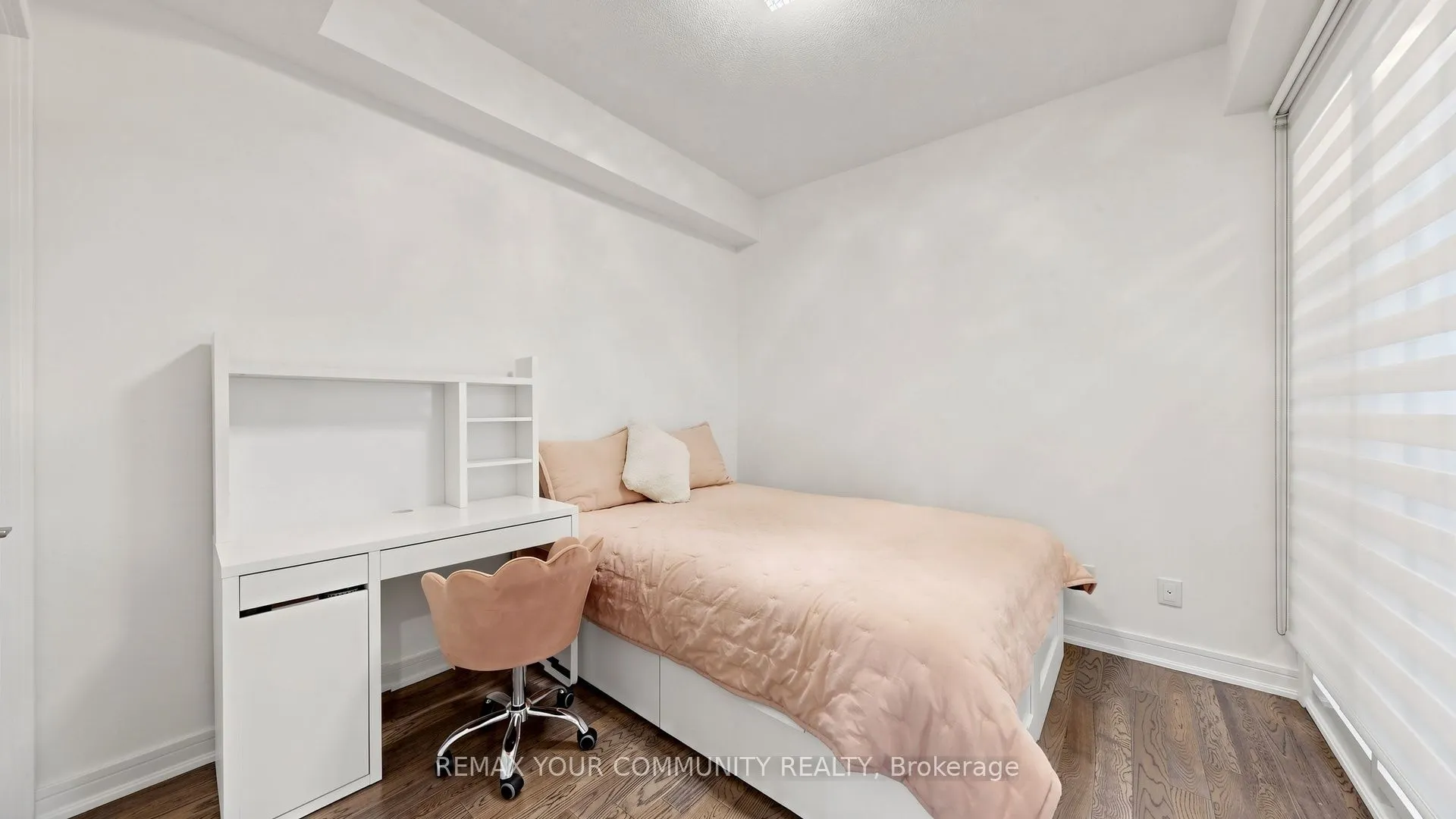 9201 Yonge Street #619