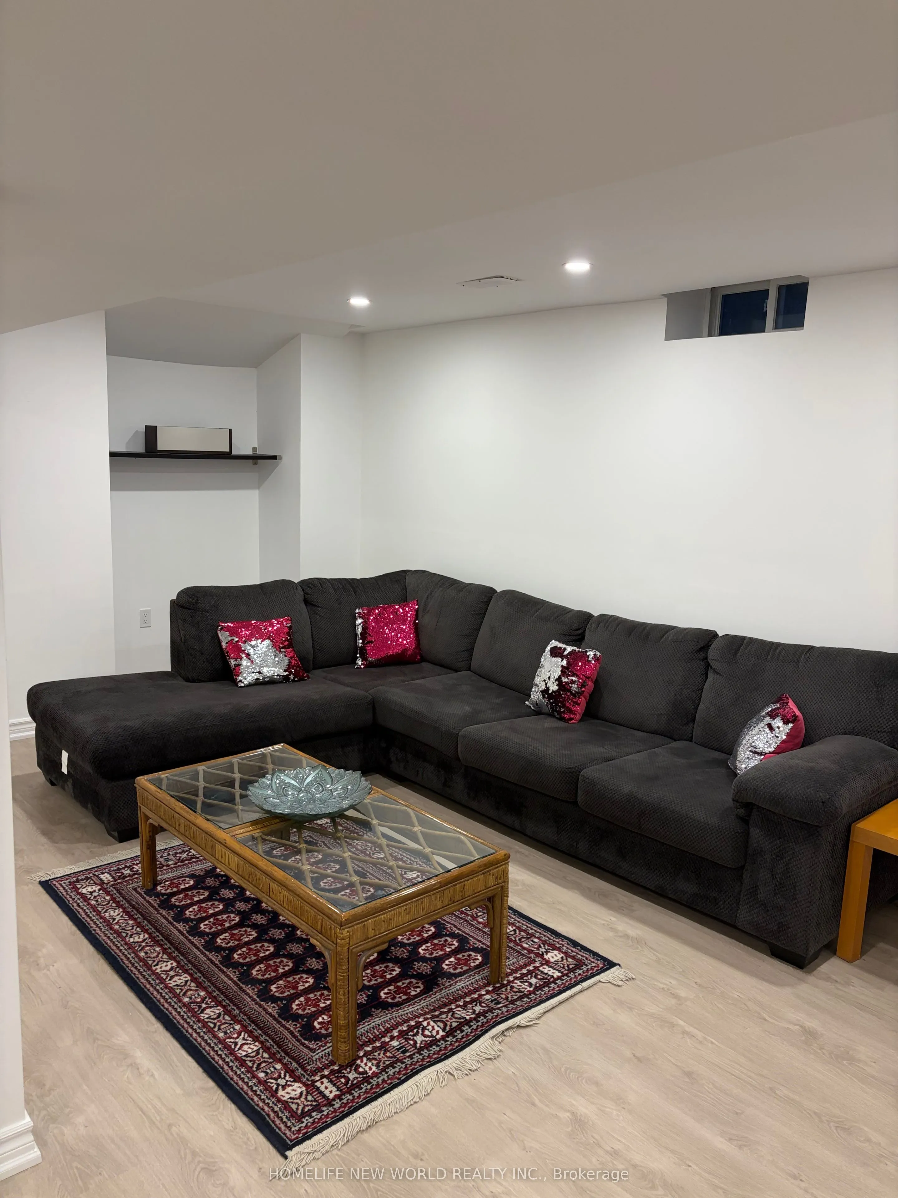 35 Ashfield Drive #Basement