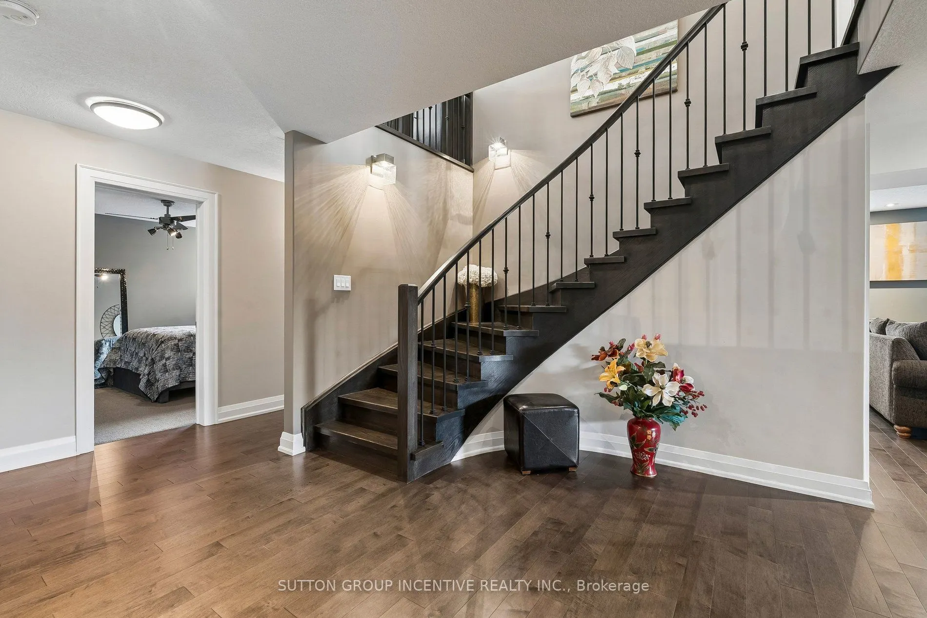 260 Sunnybrae Avenue