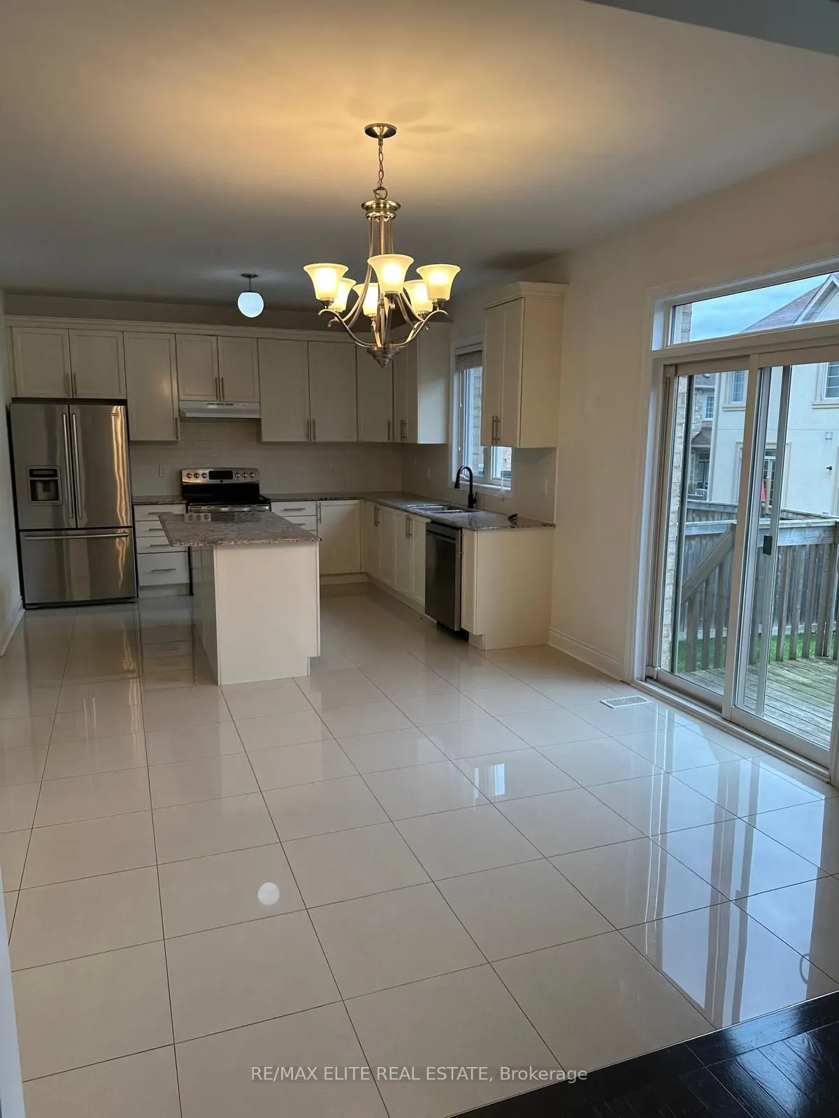 959 Ernest Cousins Circle