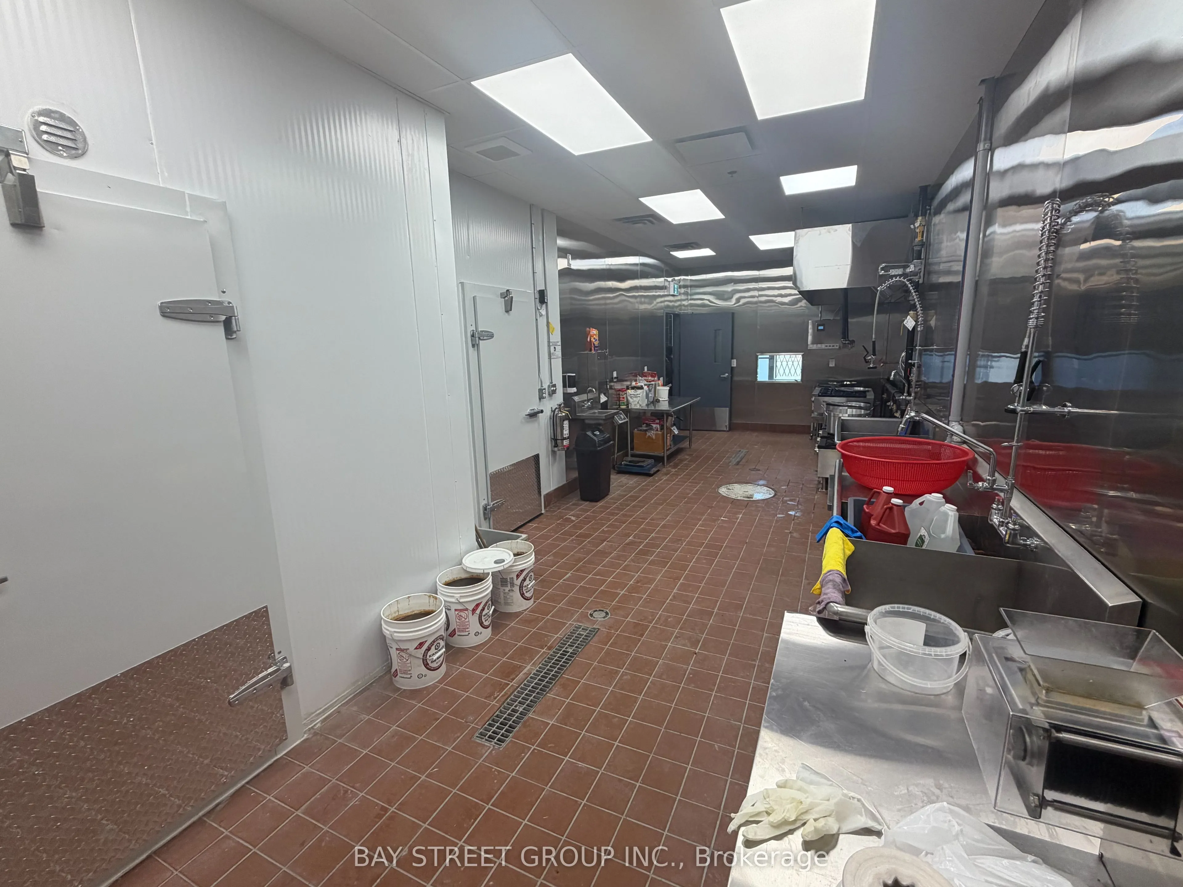 280 Yorktech Drive #5