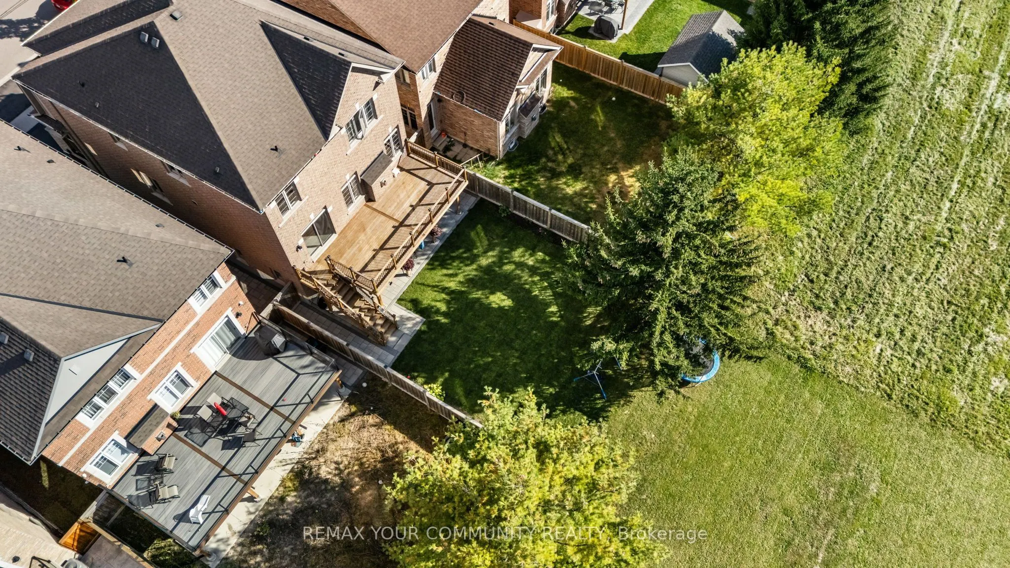 150 Inverness Way