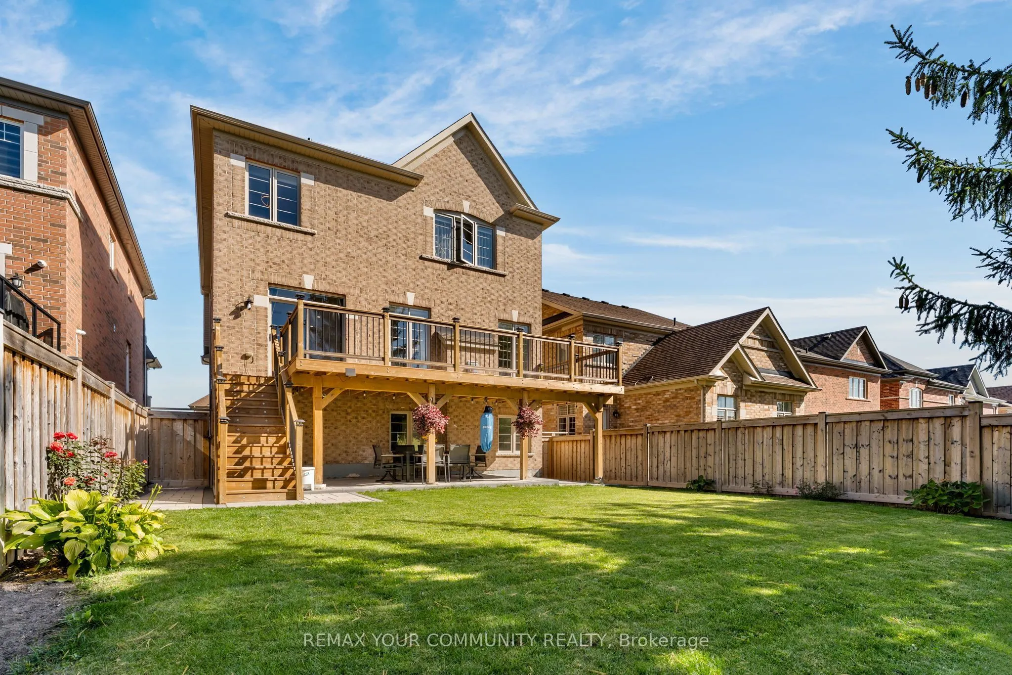 150 Inverness Way