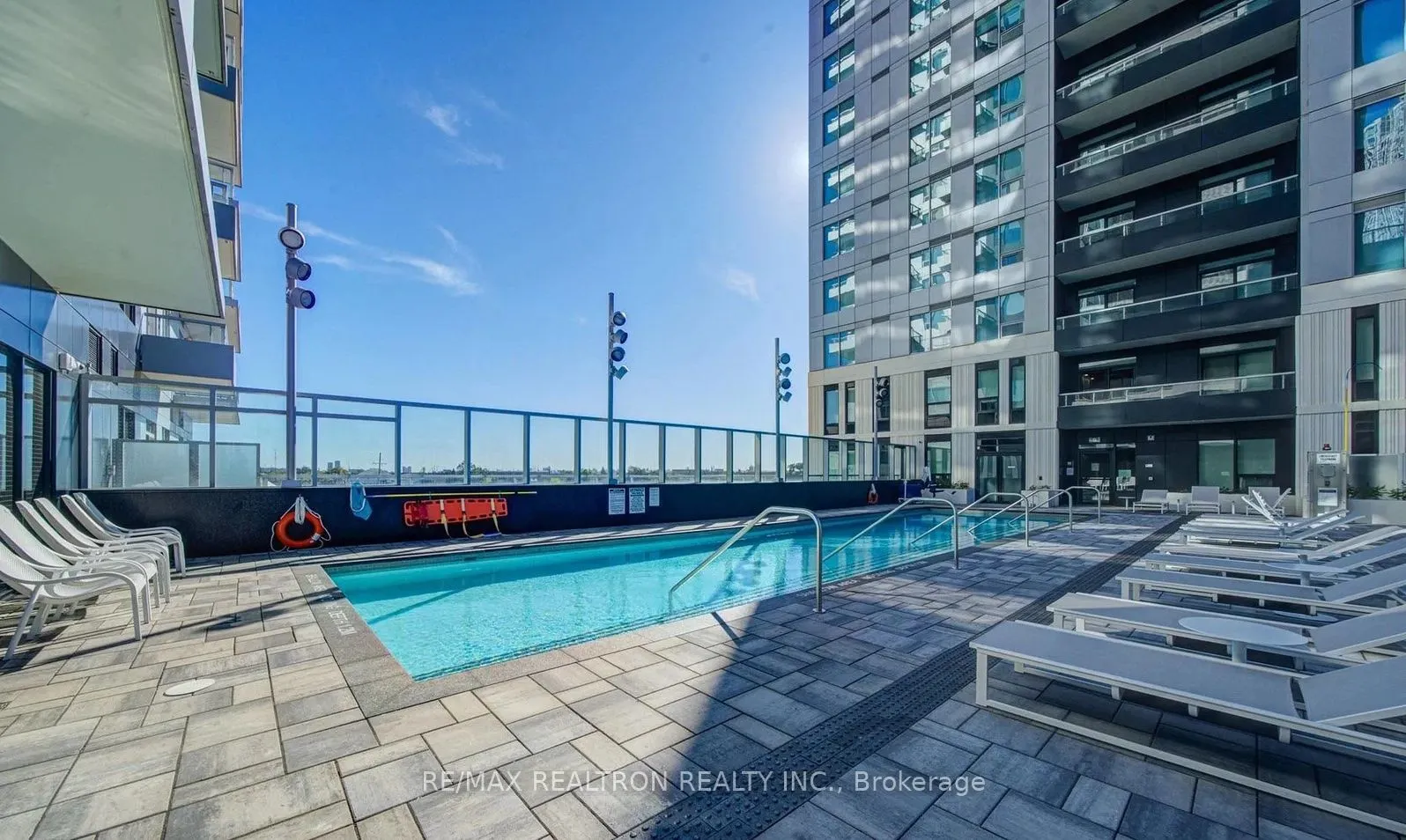 5 Meadowdale Road #1802