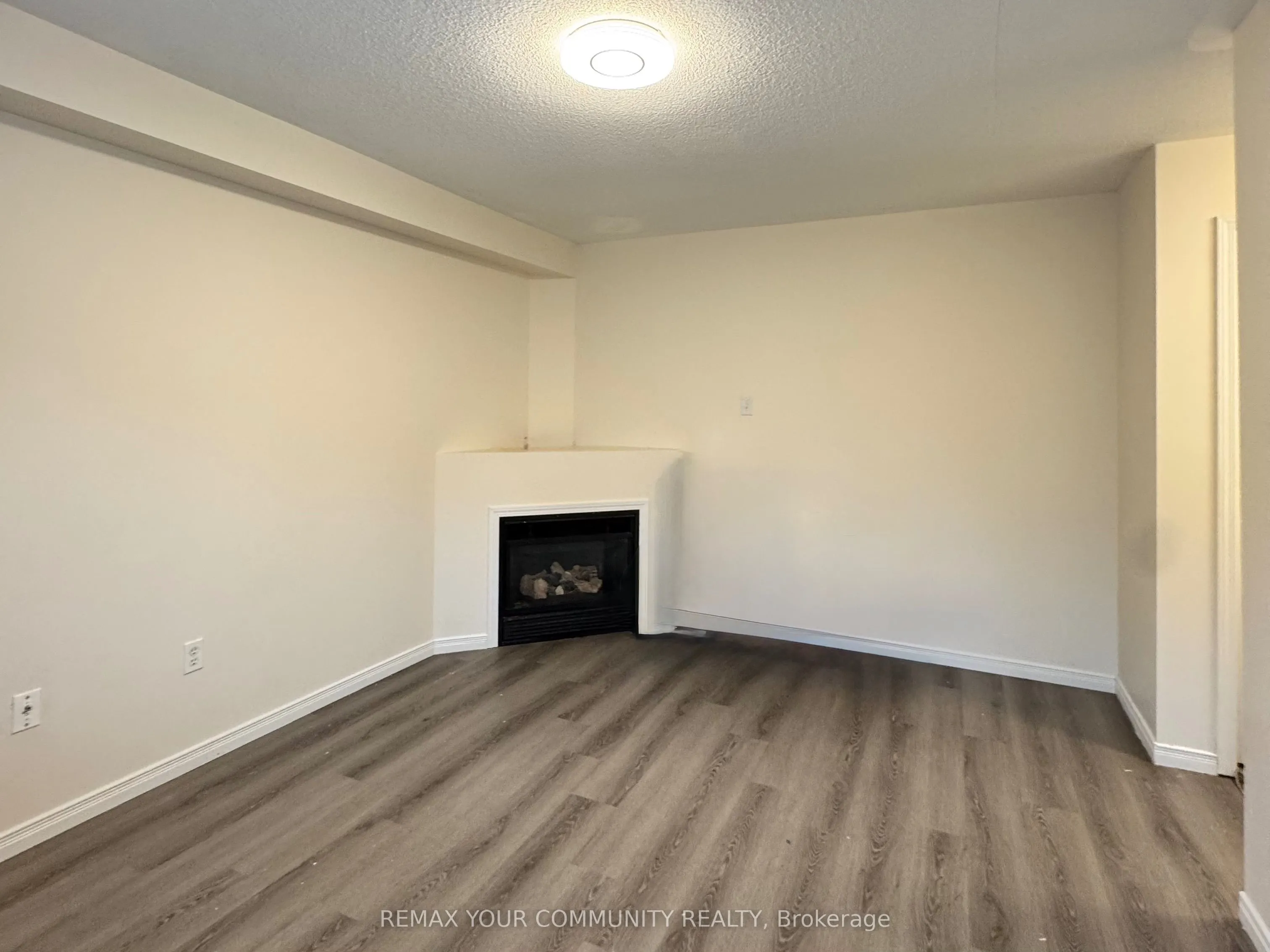 163 Flagstone Way