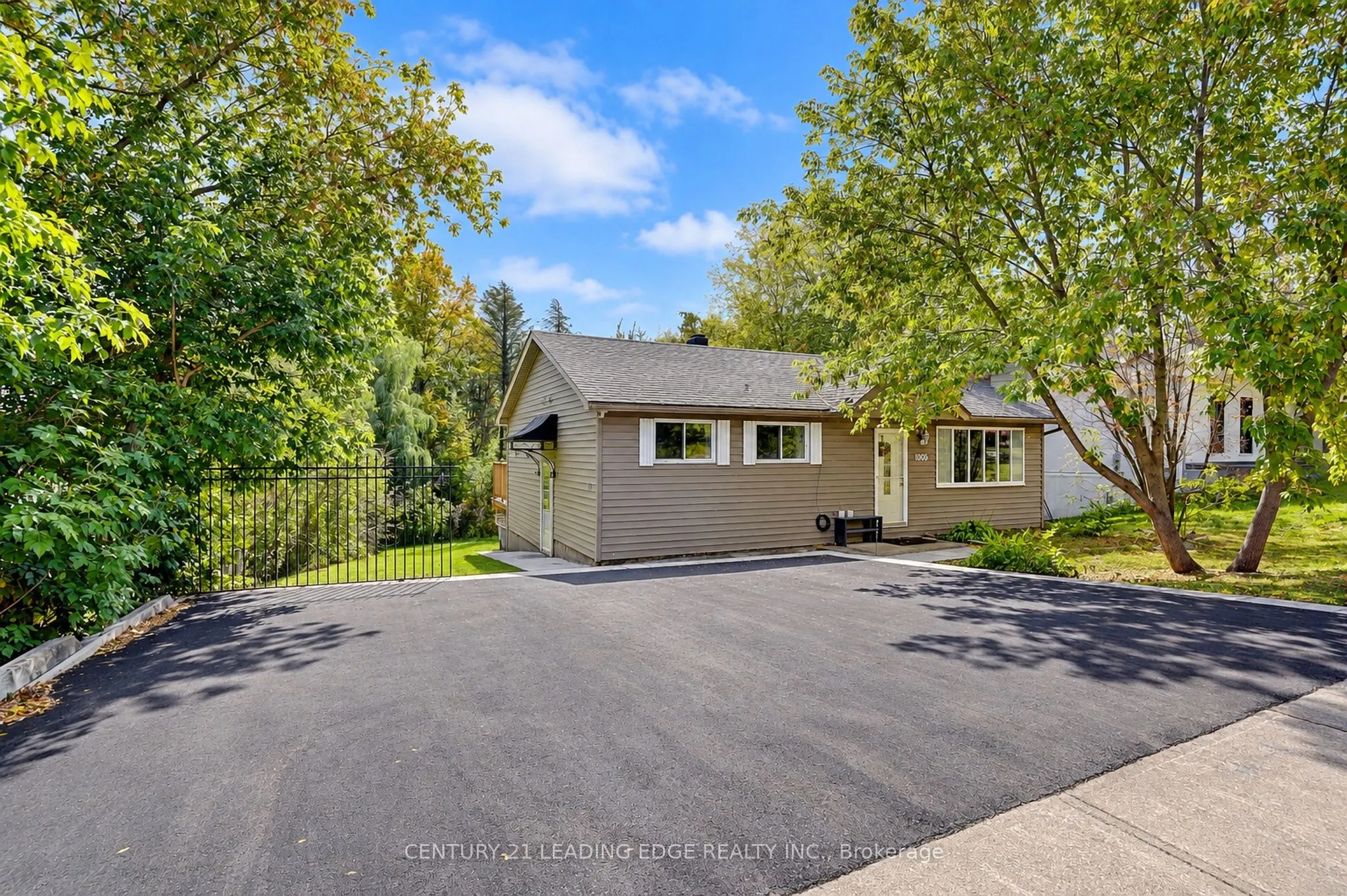 1006 Elgin Street #Main Flr
