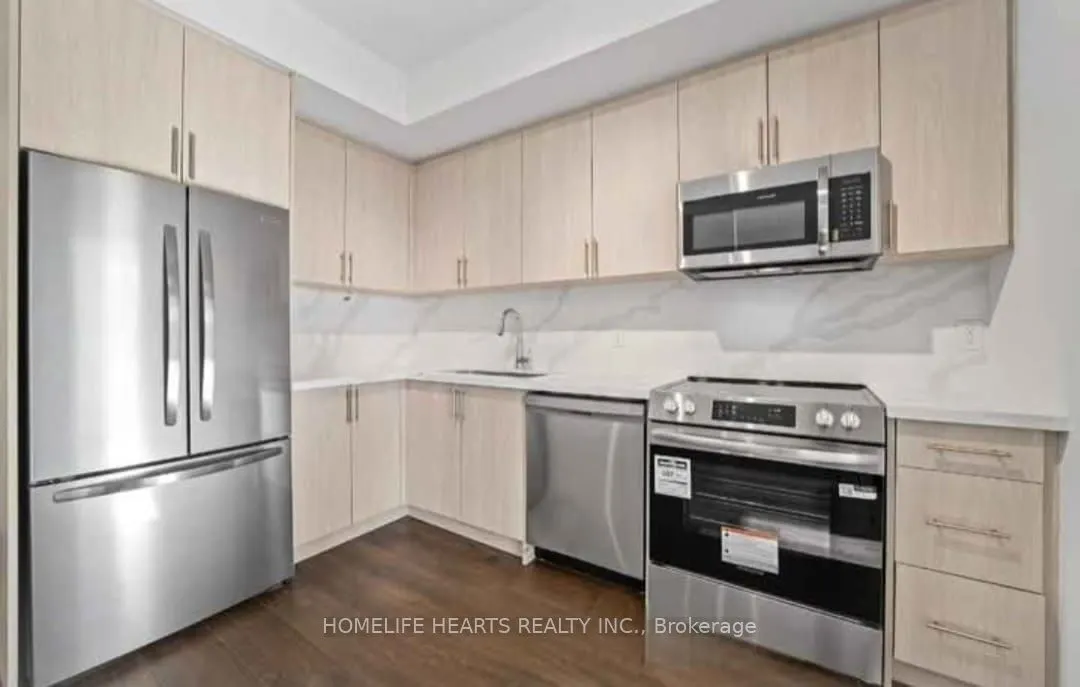 117 Marydale Avenue #30
